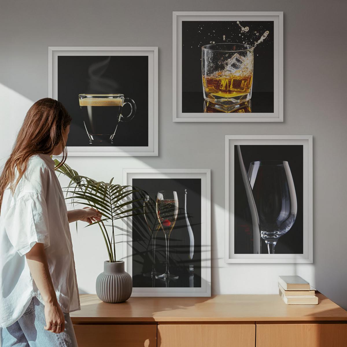 BILDER SET 4er Set - 50x50 cm & 40x60 cm Weißer Rahmen - Whisky, Wein, Champagner, Kaffee, Alkohol - Weiß, Kunststoff (50/50cm) - TULUP