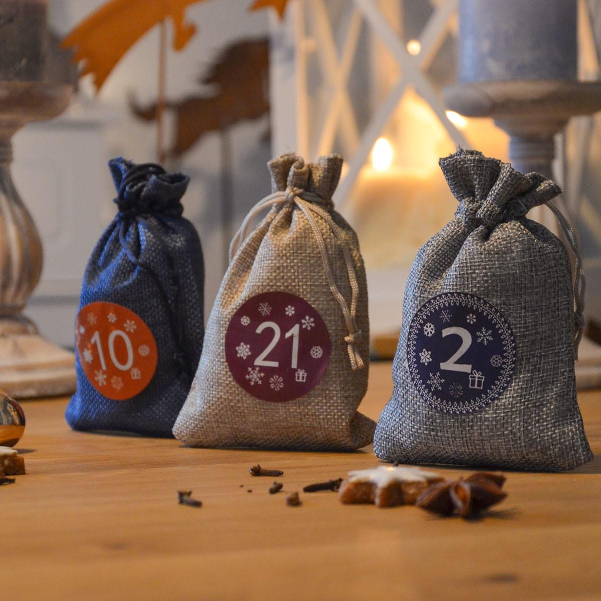 ADVENTSKALENDER zum Selbstbefüllen, 24 Geschenk-Säckchen Blau - Blau, Kunststoff (9.5/3/13cm) - Dunedesign