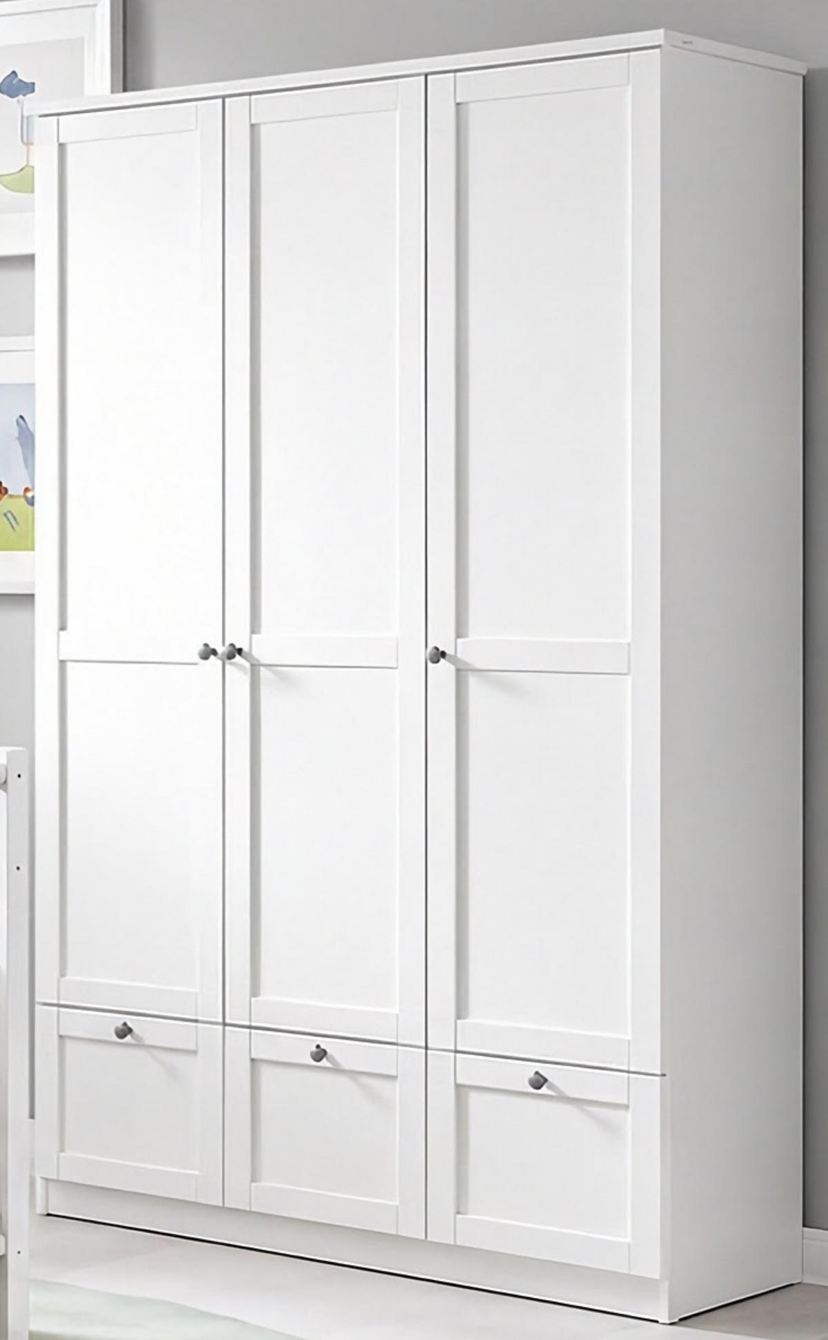 BABYZIMMER-SET 3-teilig: Babybett & Wickelkommode & Kleiderschrank 3-türig mit Schubladen B135/H200/T58 cm, Soft-Close, Landhausstil Weiß / 22804 - Silberfarben/Weiß, Holzwerkstoff/Metall (76/83/146cm) - luma-home