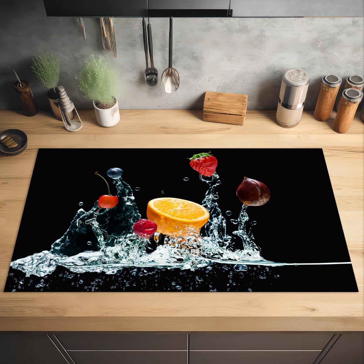 HERDABDECKPLATTE Wasser - Obst - Orange - Erdbeere - Kirsche - Schwarz Induktionsschutz 91.6x52.7 cm - Orange, Kunststoff (91.6/52.7/0.2cm) - MuchoWow