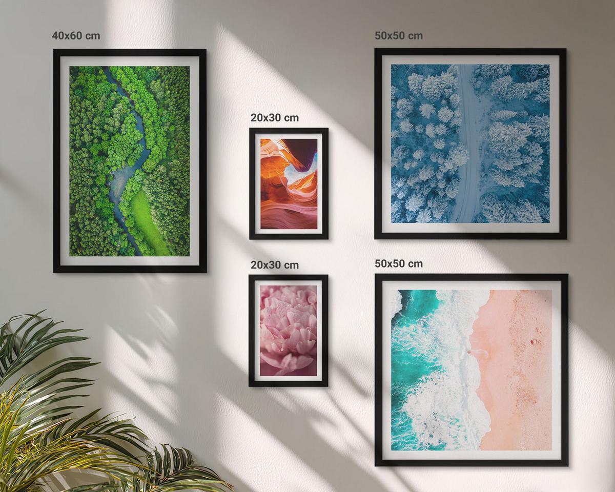 BILDER SET 5er Set - 50x50 cm & 20x30 cm & 40x60 cm Schwarzer Rahmen - Pferde, Bewegung, Strand, Leuchtturm, Berge - Schwarz, Kunststoff (40/60cm) - TULUP