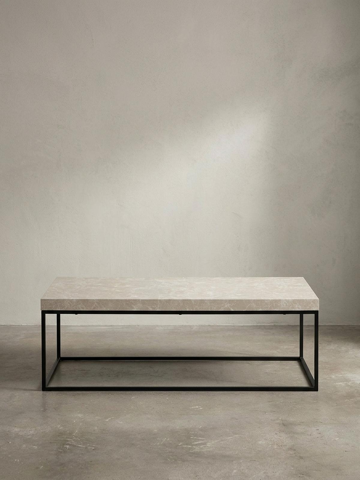 COUCHTISCH in Stein-Optik mit Metallbeinen, Modernes Design, Rechteckig, Groß, Beige 120x60x38 cm - Beige/Schwarz, Holzwerkstoff/Metall (60/120/38cm) - KADIMA DESIGN