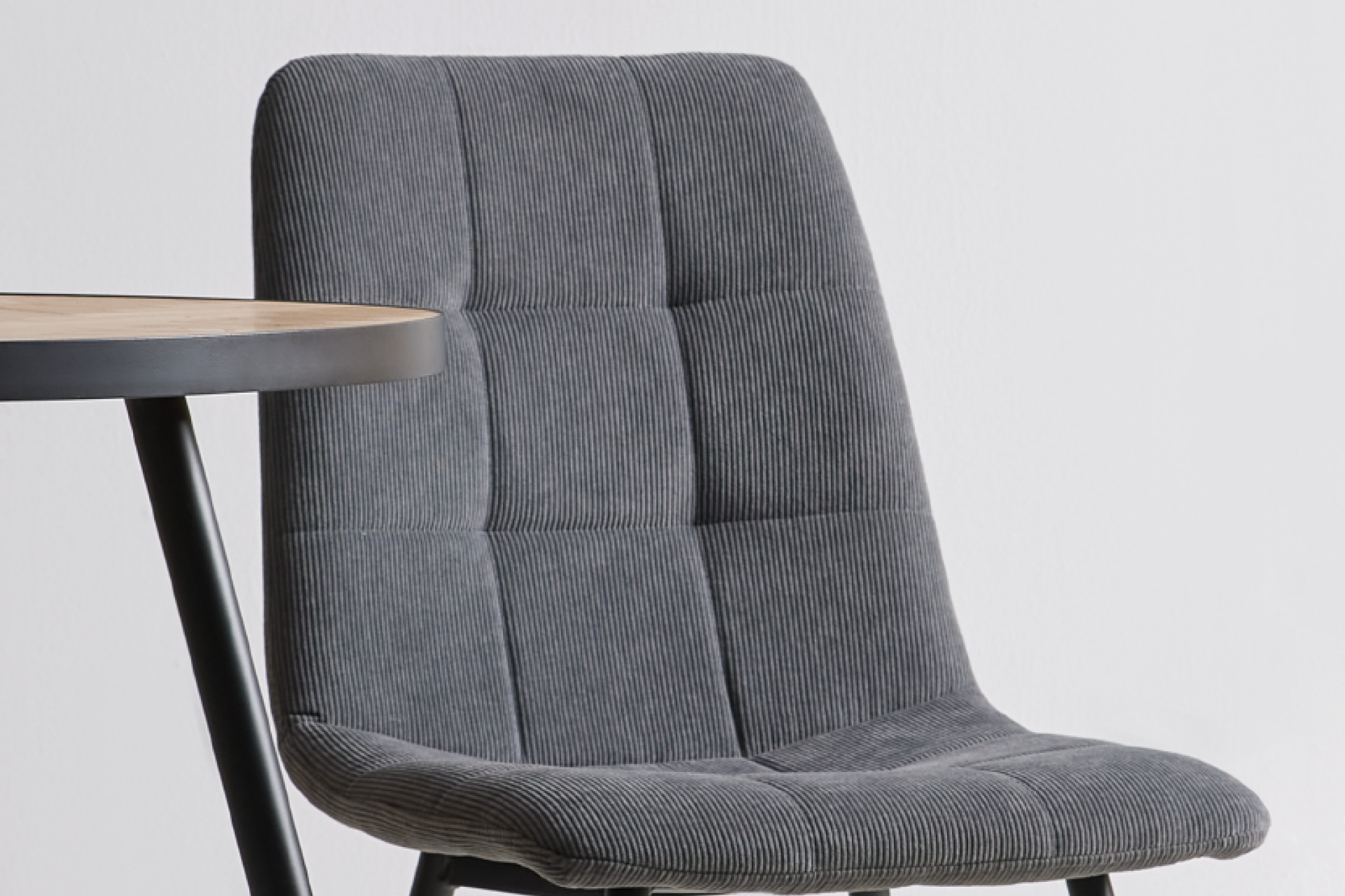 Stuhl Grau Cordbezug Innenleben Schaumstoff 