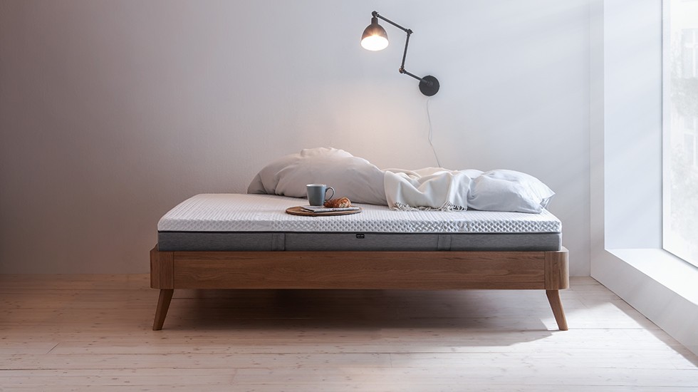 Body-Star-Matratze-Schlafzimmer-Wendematratze-Funktionsbezug-Grau-Weiß