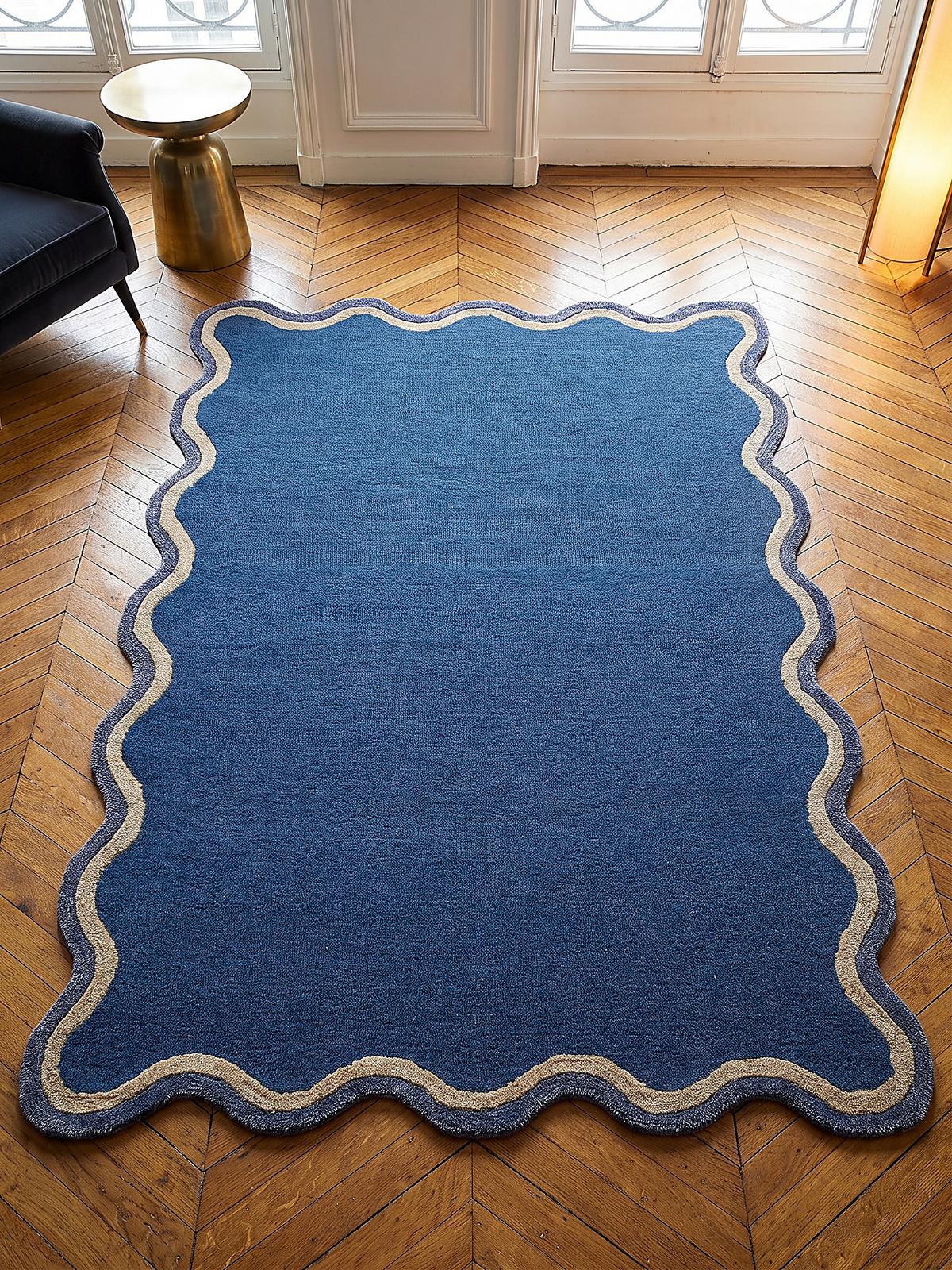 TEPPICH aus Wolle, handgetuftet, ALHAM, in Marineblau, Wellenbordüre, 160 x 230 cm - Blau, Textil (160/230cm) - KADIMA DESIGN