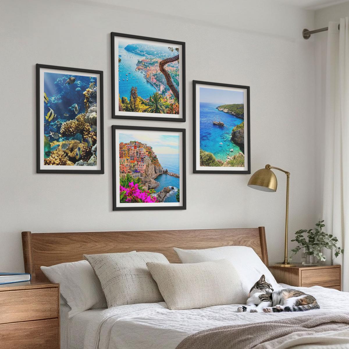 BILDER SET 4er Set - 50x50 cm & 40x60 cm Schwarzer Rahmen - Meerblick, farbenfrohe Häuser - Schwarz, Kunststoff (50/50cm) - TULUP