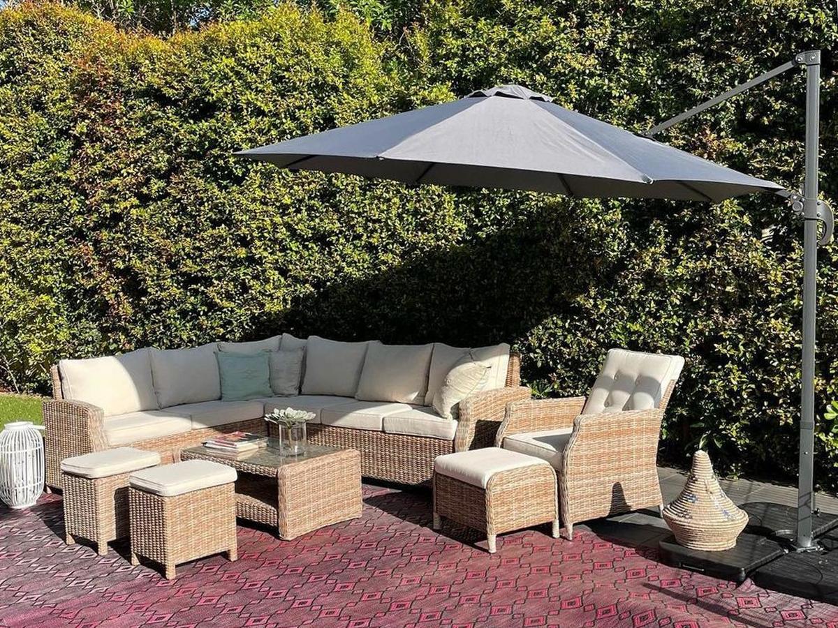 BESCHWERUNGSPLATTEN für Sonnenschirmständer anthrazit 4 Stück befüllbar Caria - Schwarz, Kunststoff (52/52cm) - Beliani