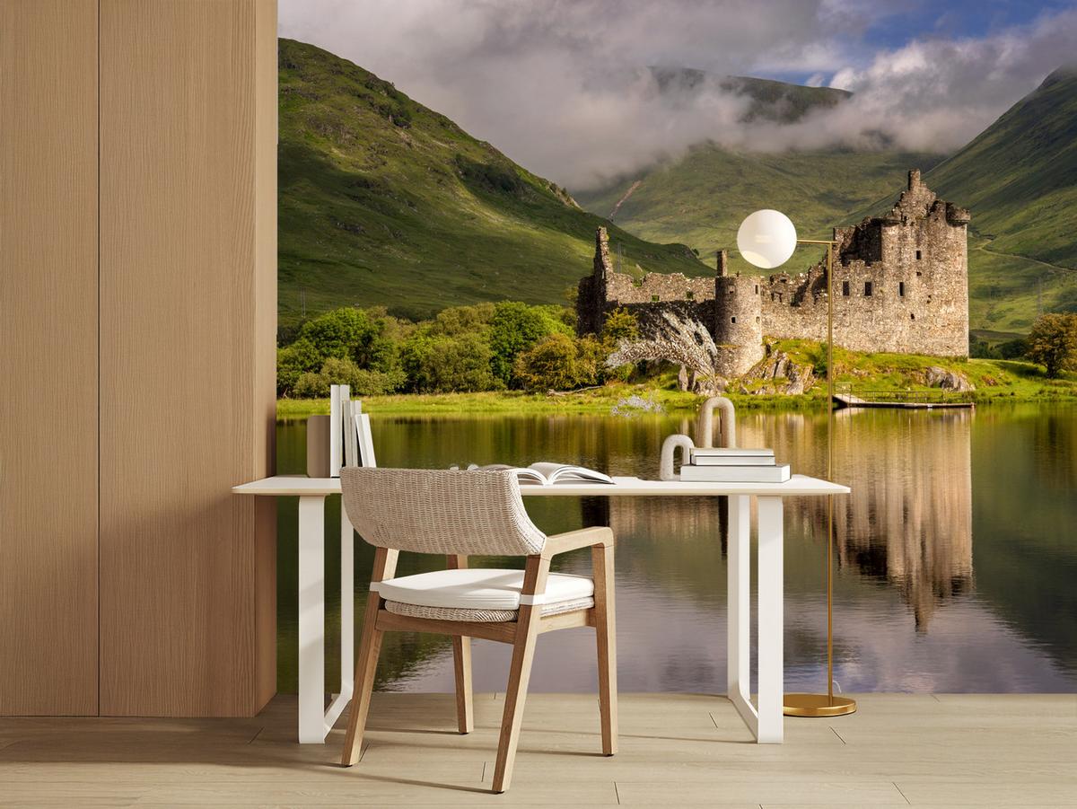 FOTOTAPETE Burgruine Kilchurn See Landschaft 3D 400x280 - Beige/Braun, Papier (400/280cm) - Muralo
