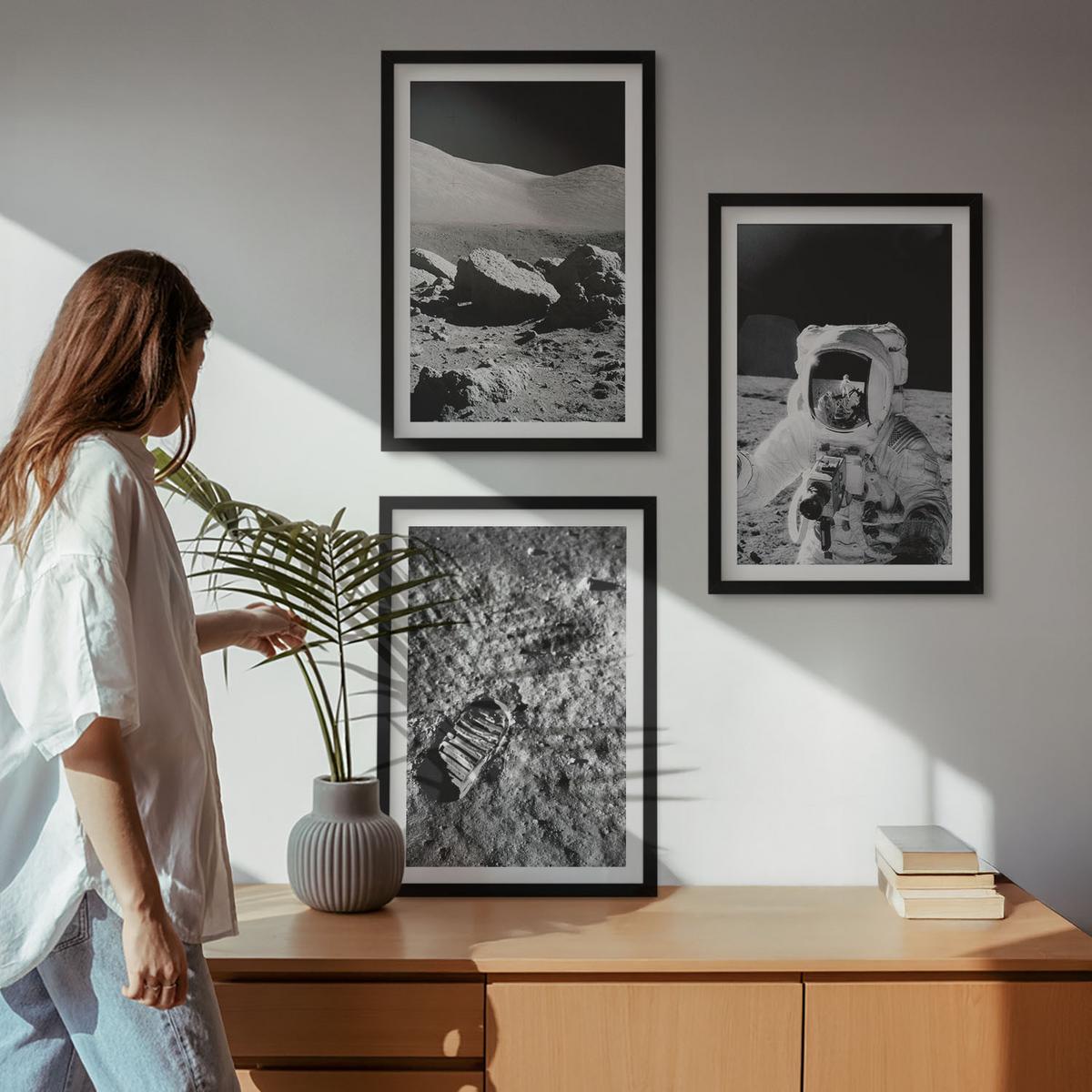 BILDER SET 3er Set - 40x60 cm Schwarzer Rahmen - NASA-Fotos vom Mond Astronaut - Schwarz, Kunststoff (40/60cm) - TULUP