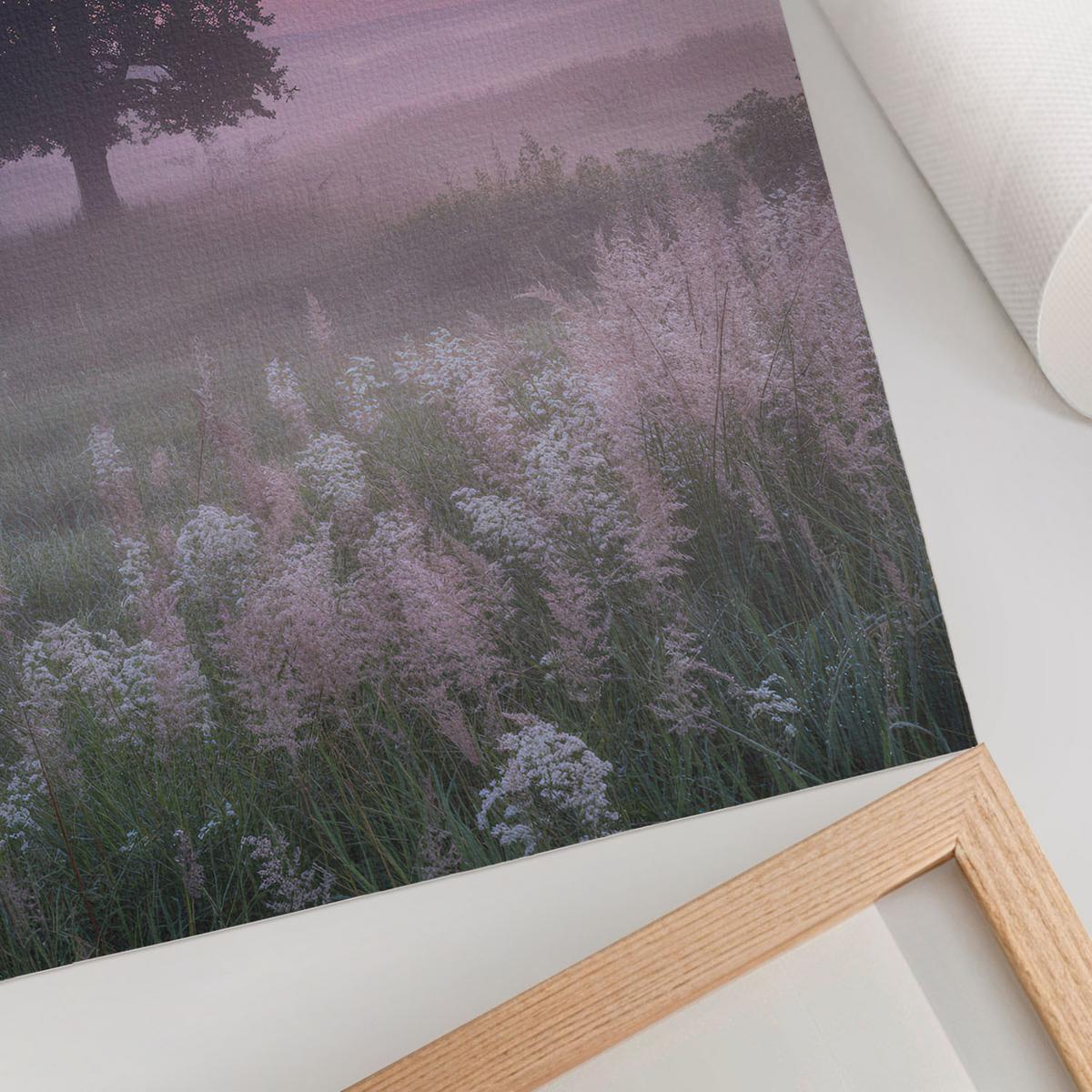 POSTER - 21x29 cm - Nevara - Ein Baum auf der Wiese - Pink, Textil (21/29.7/0.1cm) - TULUP