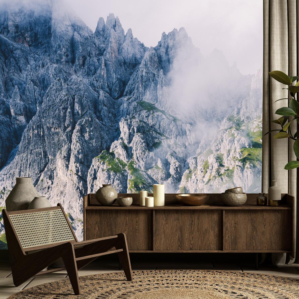 FOTOTAPETE für Wohnzimmer Felsige Berge Nebel Moos 400x280 - Blau/Weiß, Papier (400/280cm) - Muralo