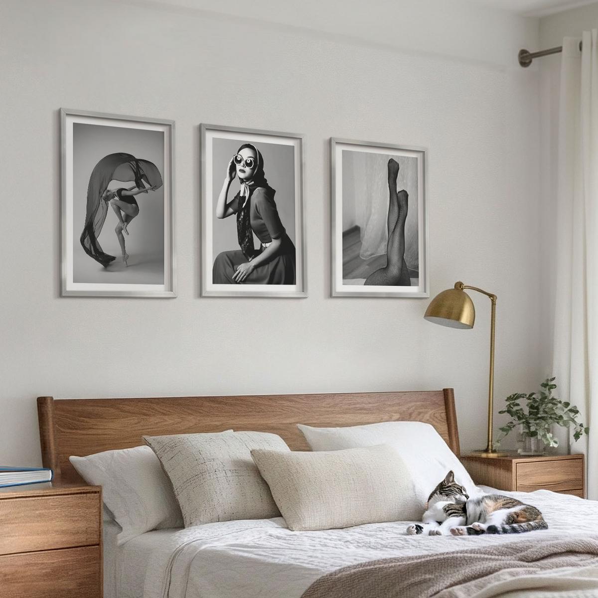 BILDER SET 3er Set - 40x60 cm Silberner Rahmen - Schwarz-Weiß-Porträts von Frauen - Silberfarben, Kunststoff (40/60cm) - TULUP