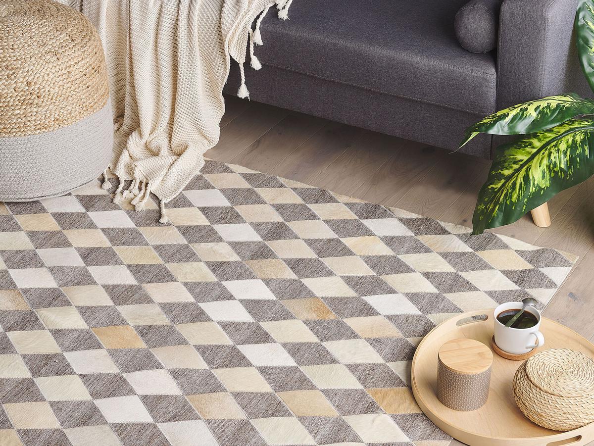 PATCHWORK-TEPPICH Seslice 200/140 cm - Beige, Fell (140/200cm) - Beliani