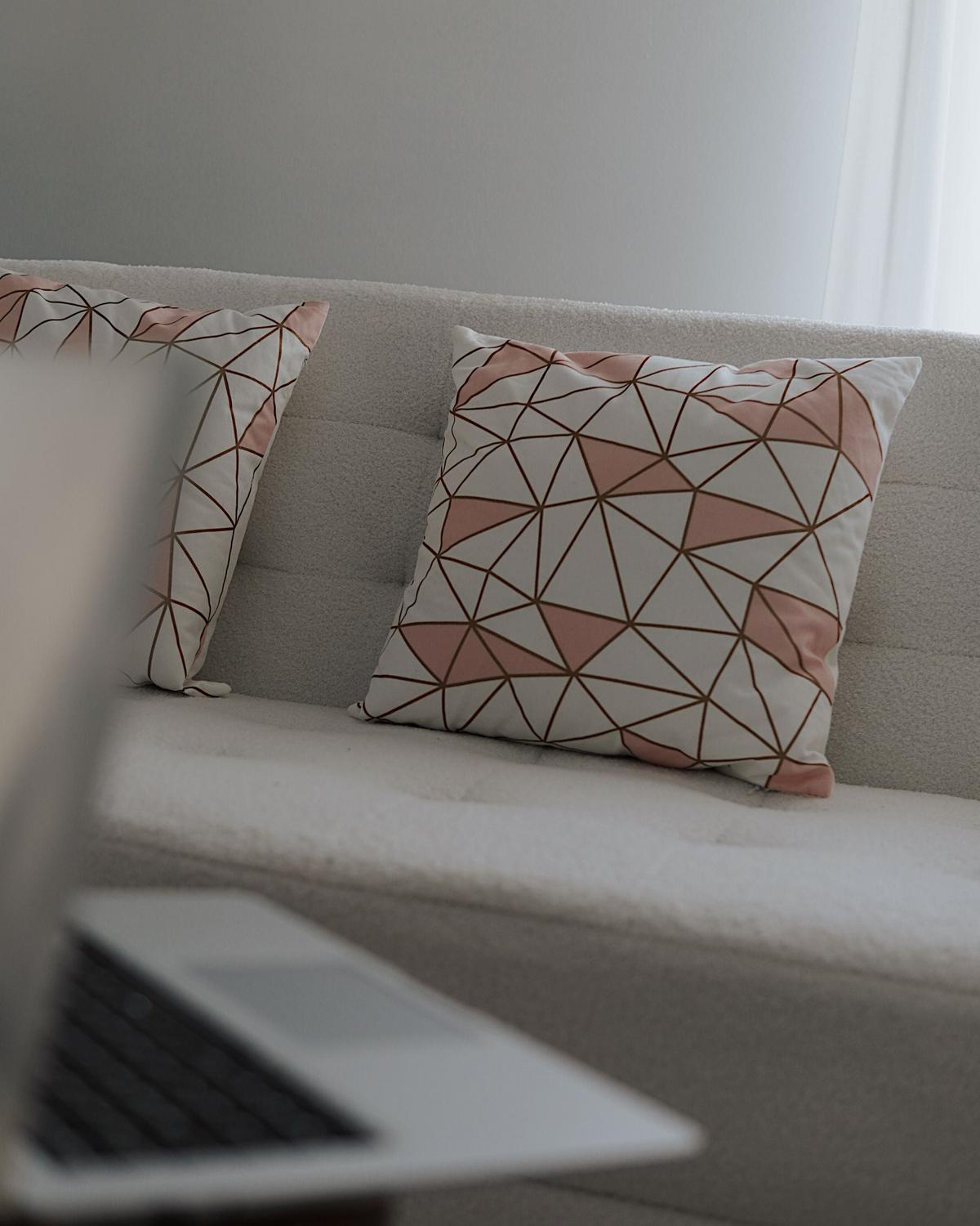 DEKOKISSEN 2er-Set Weiß 45/45 cm Clarkia - Weiß, Naturmaterialen/Textil (45/45cm) - Beliani