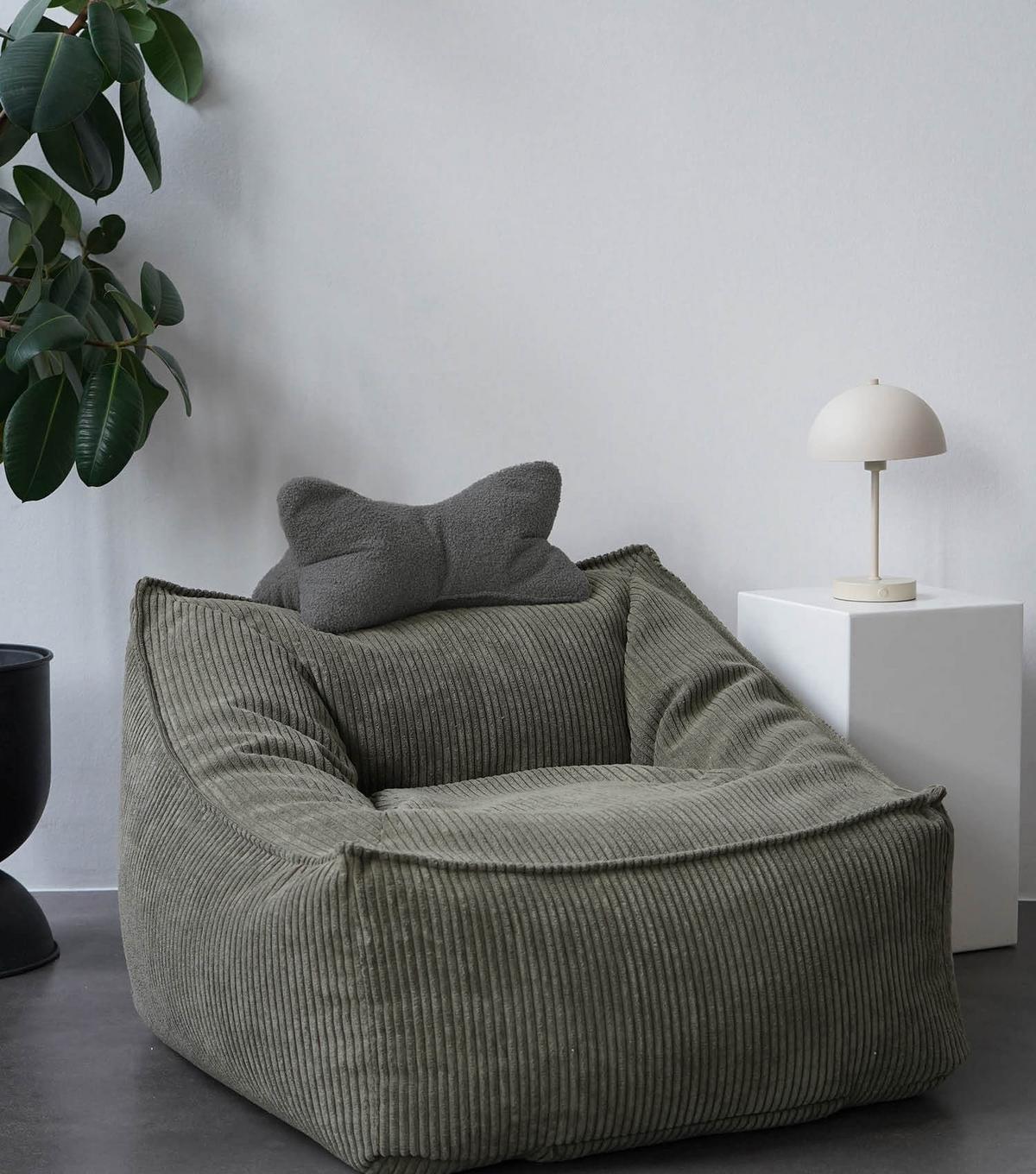 NACKENKISSEN Der Leseknochen - Dunkelgrau, Textil (42/22cm) - Mokebo