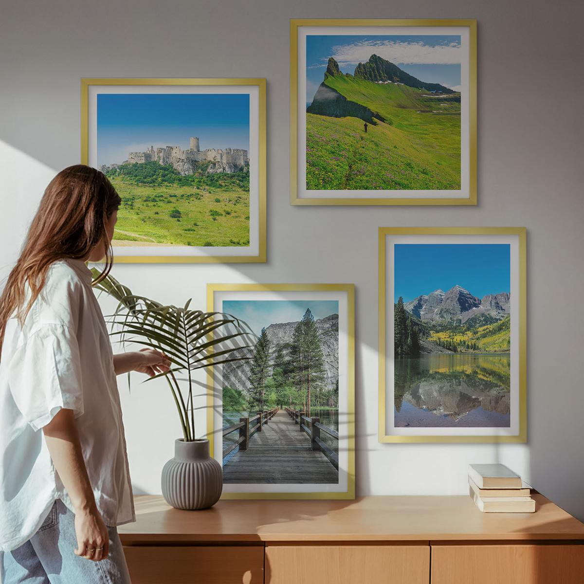BILDER SET 4er Set - 50x50 cm & 40x60 cm Goldrahmen - Grüne Hügel mit einer Burg - Goldfarben, Kunststoff (50/50cm) - TULUP