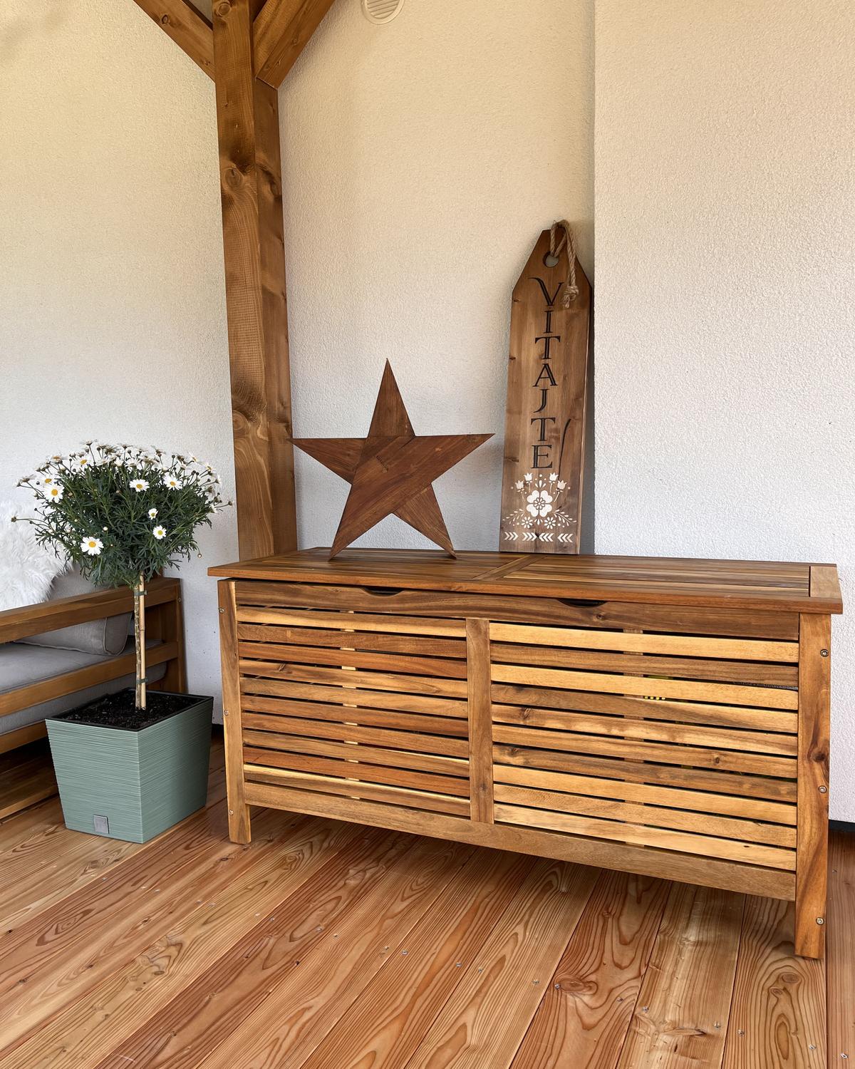 AUFLAGENBOX Akazienholz hellbraun 130/48 cm Riviera - Hellbraun, Holz (130/64/48cm) - Beliani