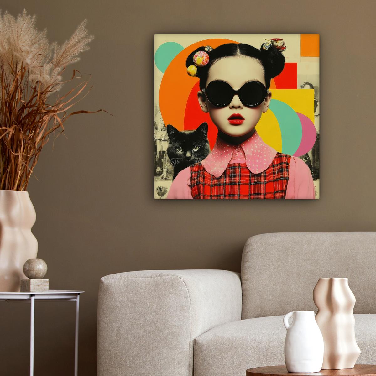 LEINWANDBILD Mädchen - Sonnenbrille - Katze - Retro Wandbild Wohnzimmer 50x50 cm - Beige, Textil (50/50cm) - MuchoWow