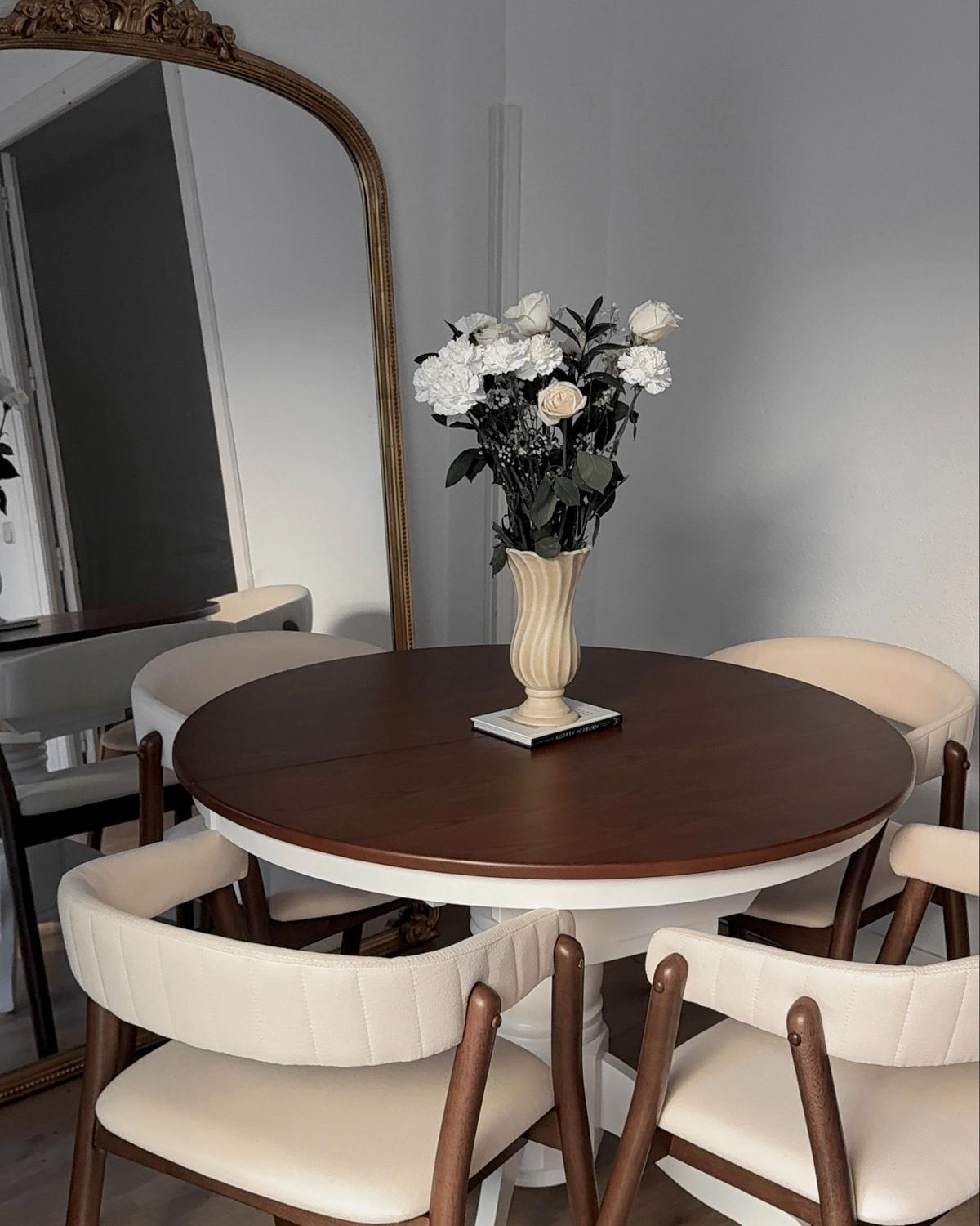 ESSTISCH ausziehbar Braune Esche 106-150/106 cm Holz Akron - Braun, Holz (106/106/74cm) - Beliani