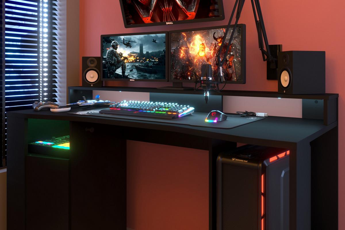 GAMINGTISCH schwarz, Schreibtisch mit Monitorpodest und LED Beleuchtung - Schwarz, Holzwerkstoff (62/152/87cm) - Parisot Meuble