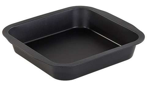 Kuchenbackformen aus Silikon oder Metall von mömax.