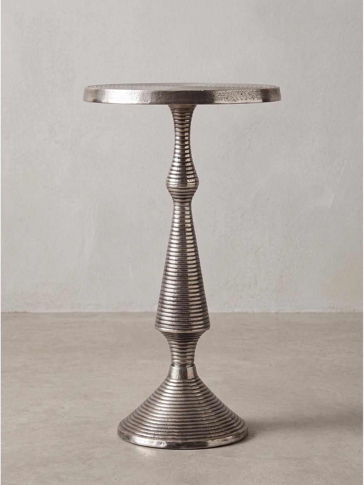 BEISTELLTISCH ROCCARASO, Aluminium, in Rillenoptik, Silber, Ø 30 x 54 cm - Silberfarben, Metall (30/30/54cm) - KADIMA DESIGN