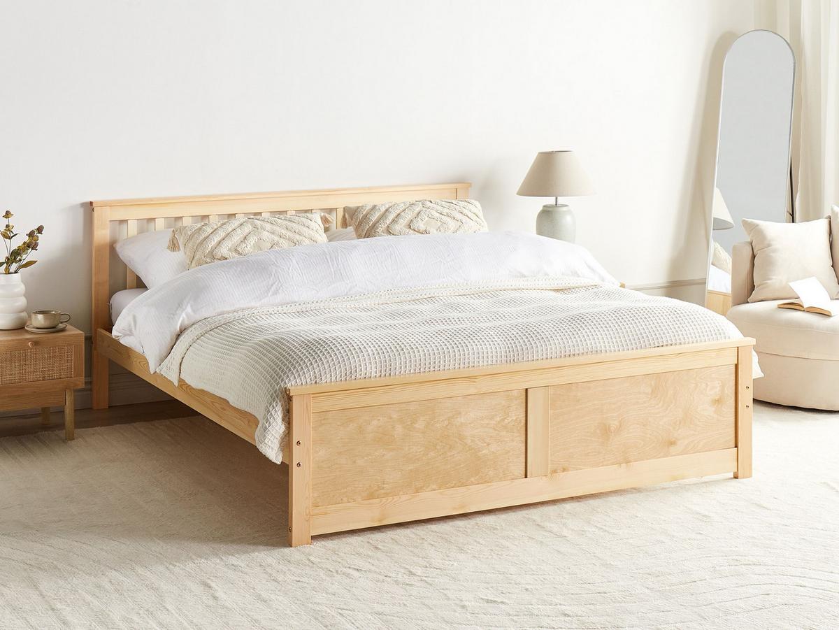BETT mit Lattenrost 180x200 cm Heller Holzfarbton Olendon - Hellbraun, Holz (180/200cm) - Beliani