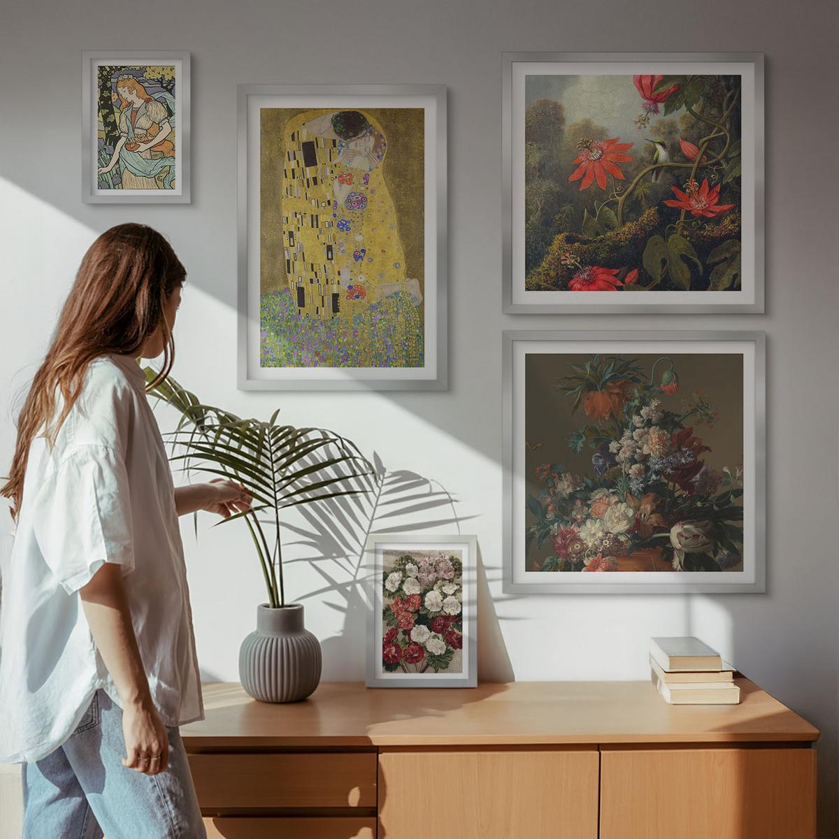 BILDER SET 5er Set - 50x50 cm & 20x30 cm & 40x60 cm Silberner Rahmen - Blumen des Baumes (Gemälde von Klimt) - Silberfarben, Kunststoff (40/60cm) - TULUP