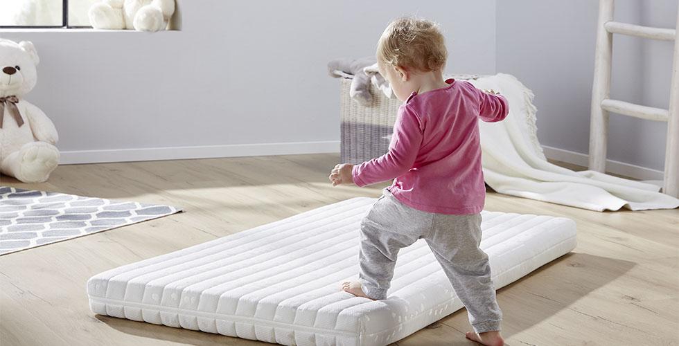 Optimaler Schlafkomfort mit der Kinderbettmatratze Irisette Badenia Junior von mömax.