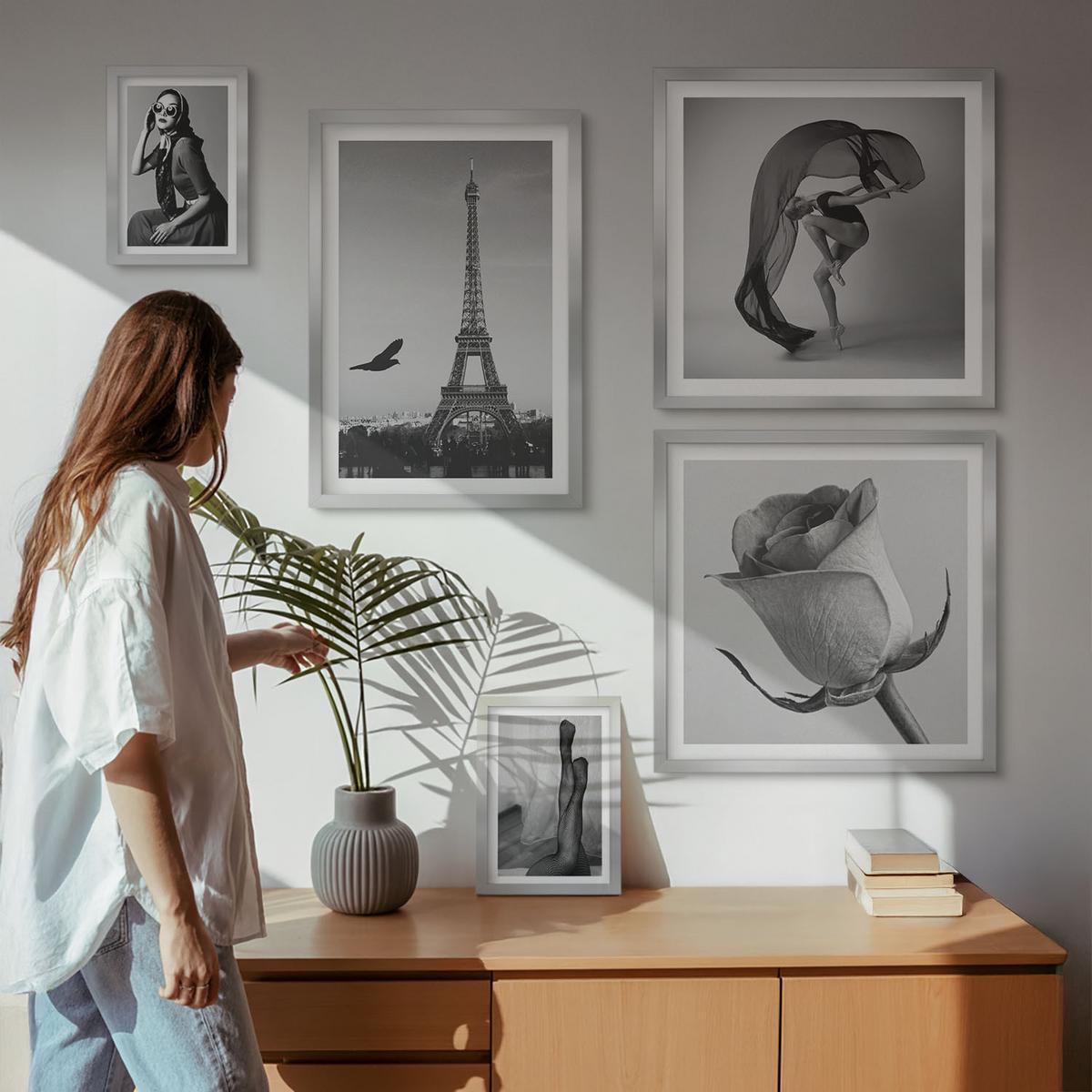 BILDER SET 5er Set - 50x50 cm & 20x30 cm & 40x60 cm Silberner Rahmen - Stilvolle Porträts eleganter Frauen - Silberfarben, Kunststoff (40/60cm) - TULUP