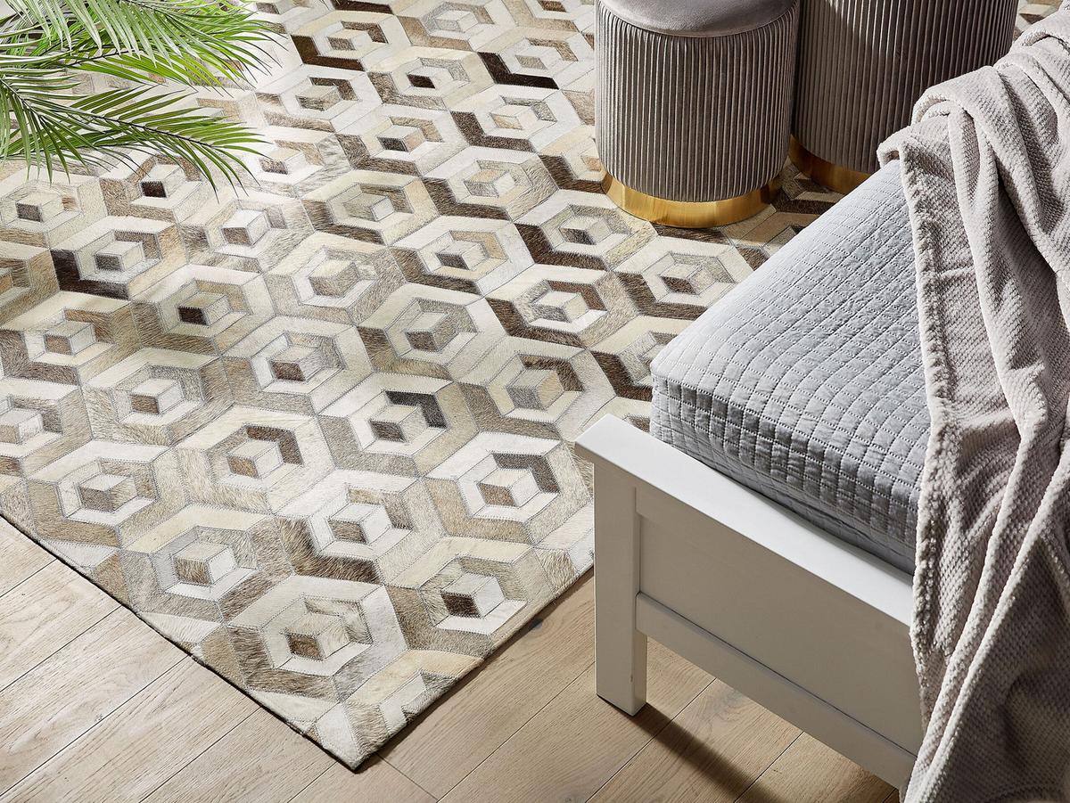 KURZFLOR-TEPPICH Tavak 200/140 cm - Braun, Fell (140/200cm) - Beliani