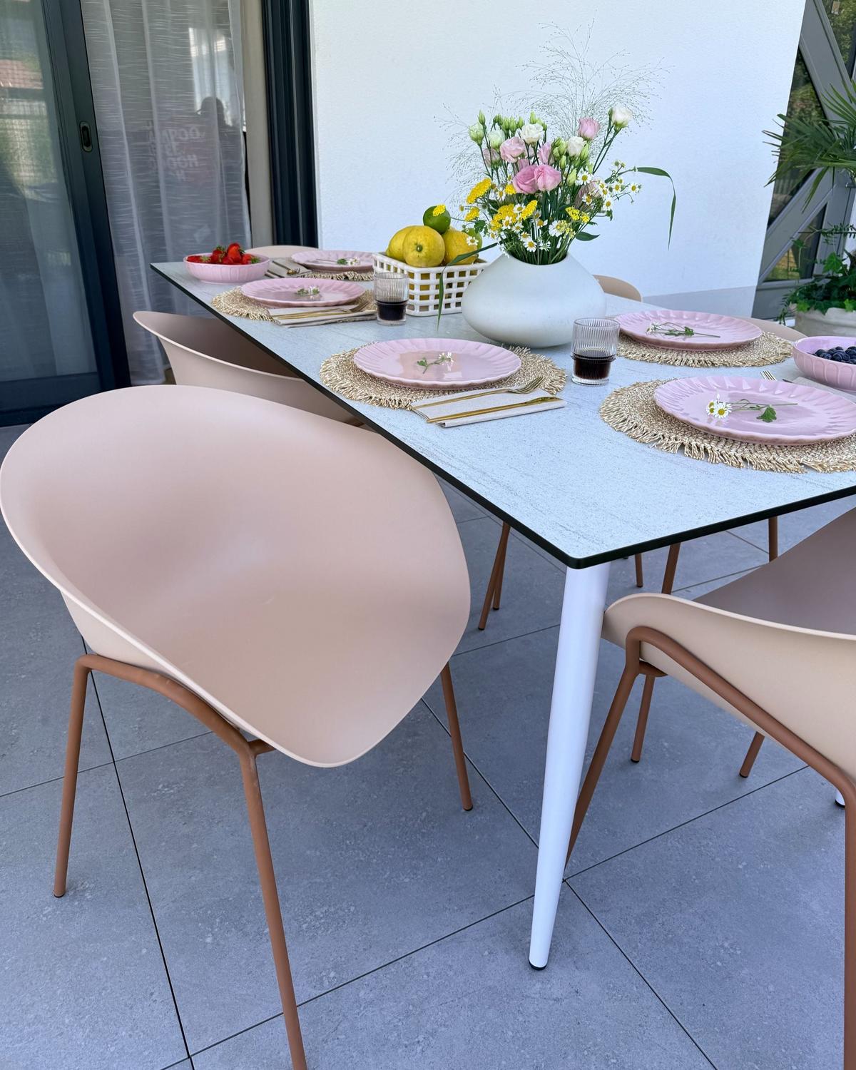 GARTENSTUHL 2er-Set Kunststoff Beige Meteora - Beige, Kunststoff (55/74/50cm) - Beliani