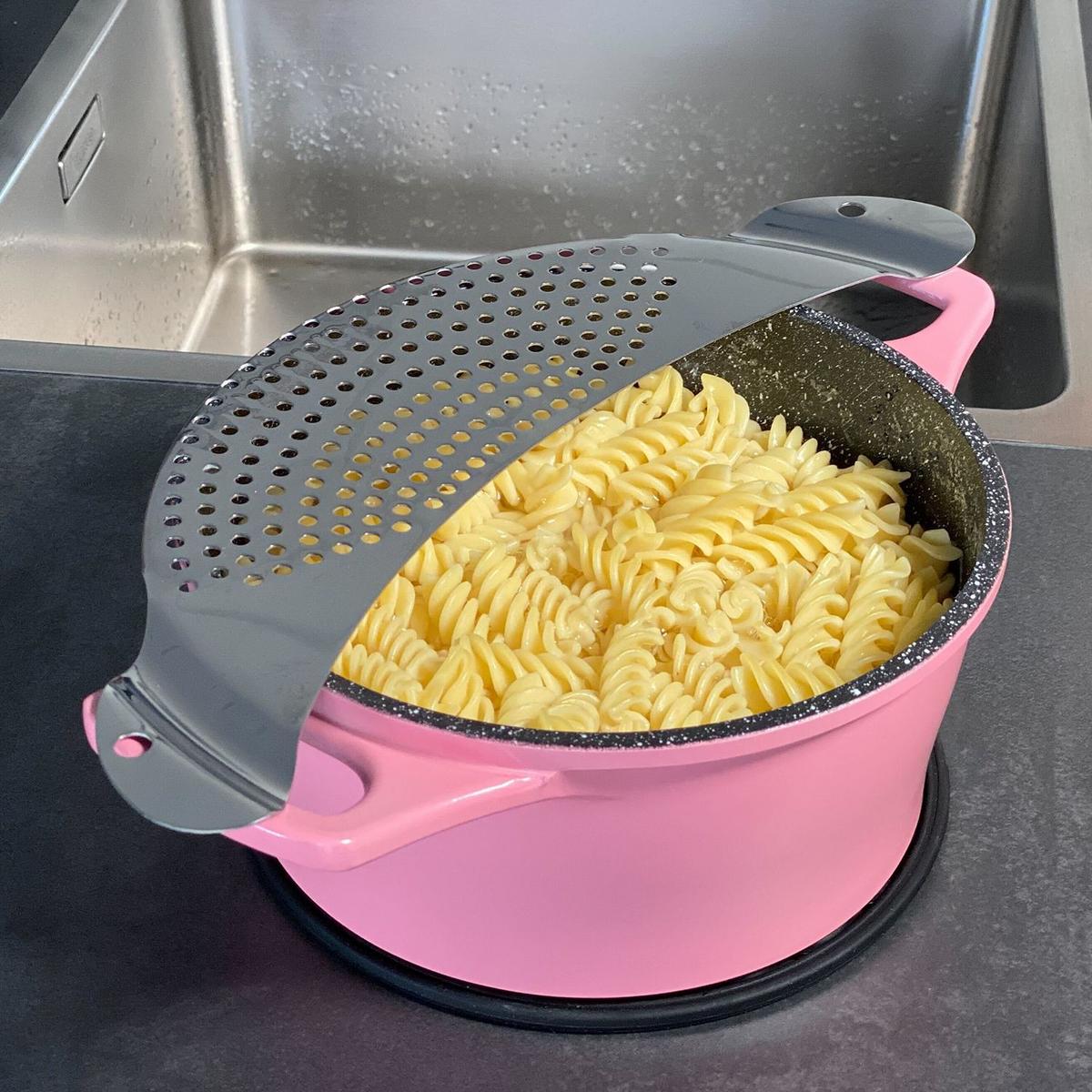 TOPFSIEB in Halbmondform - Silberfarben, Metall (26cm) - Intirilife