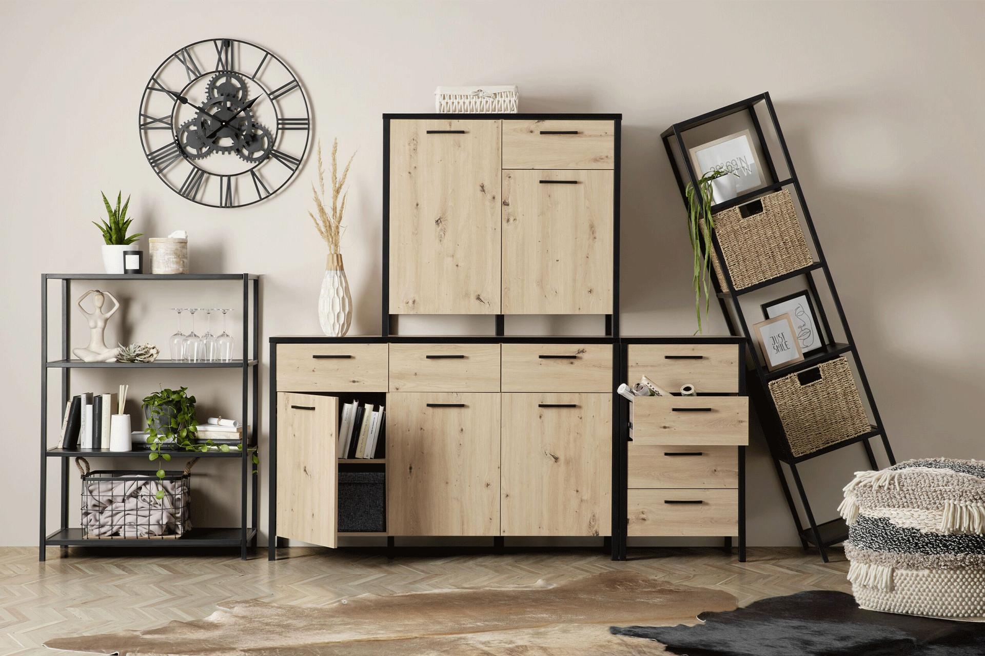 Moderne Kommoden in Schwarz und Eichefarben