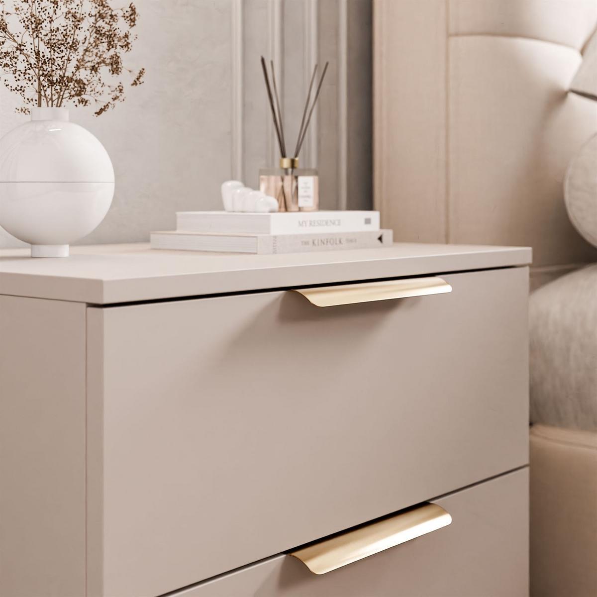 NACHTKOMMODE LINA KASCHMIR 2S LED auf Sockel goldener Chromgriff - Kaschmir/Goldfarben, Holzwerkstoff (55/50/37cm) - Lookway