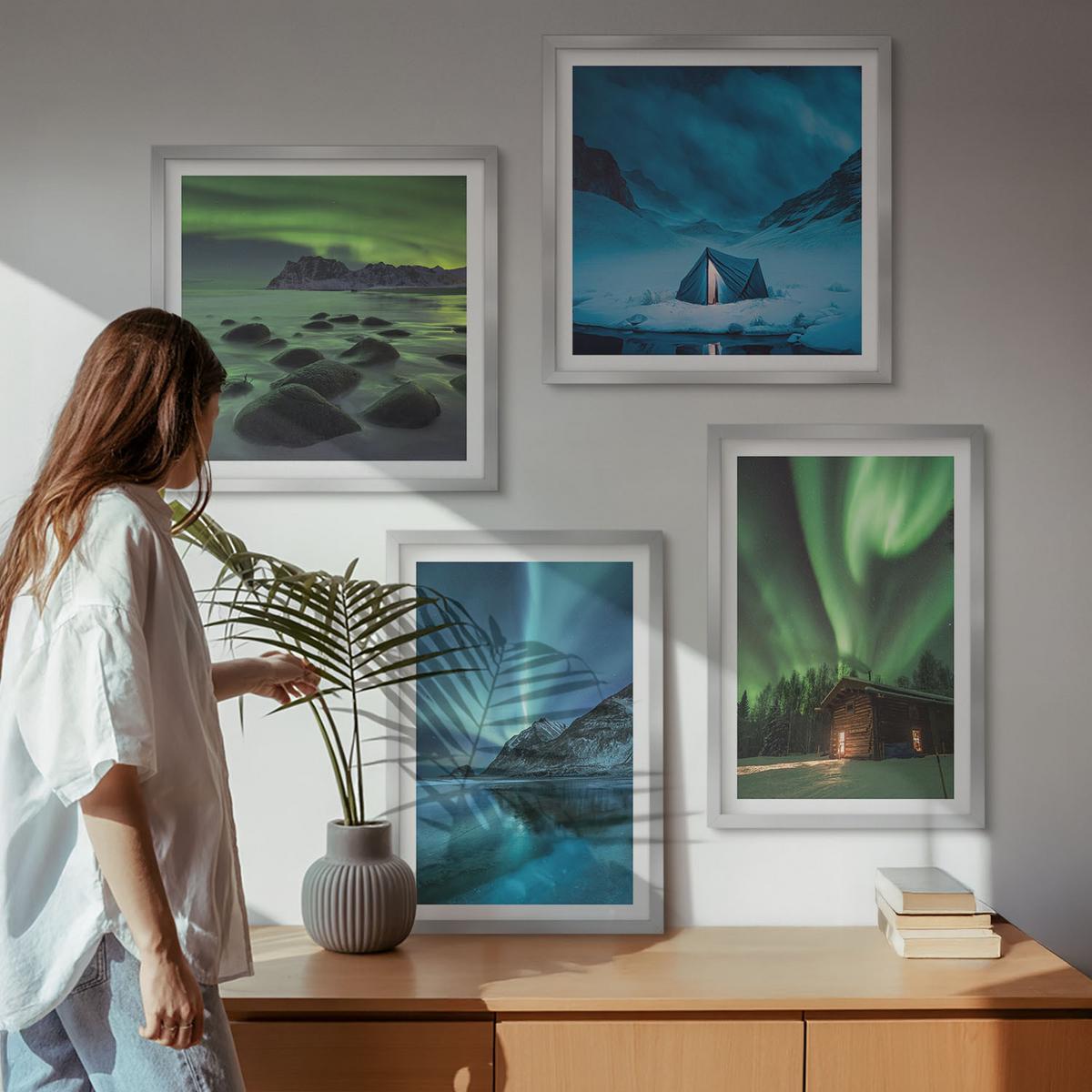 BILDER SET 4er Set - 50x50 cm & 40x60 cm Silberner Rahmen - Winterlandschaften, Nordlichter, Berge - Silberfarben, Kunststoff (50/50cm) - TULUP