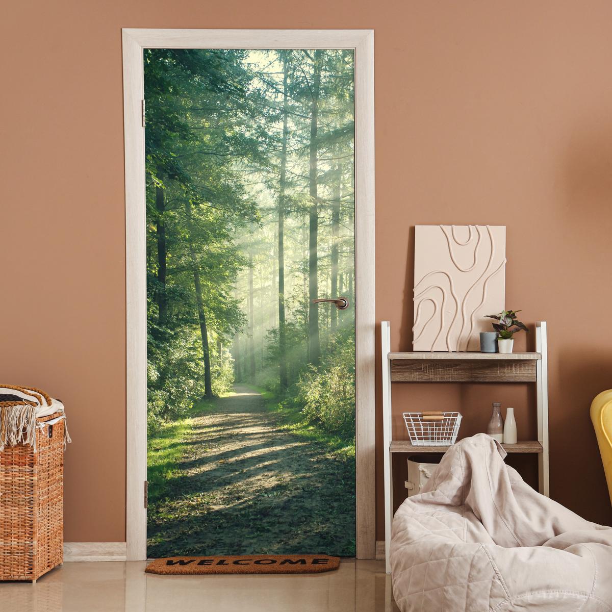 TÜRAUFKLEBER Wald - Weg - Sonne - Bäume - Grün - Natur 90x215 cm - Türtapete - Waldgrün, Kunststoff (90/0.1cm) - MuchoWow
