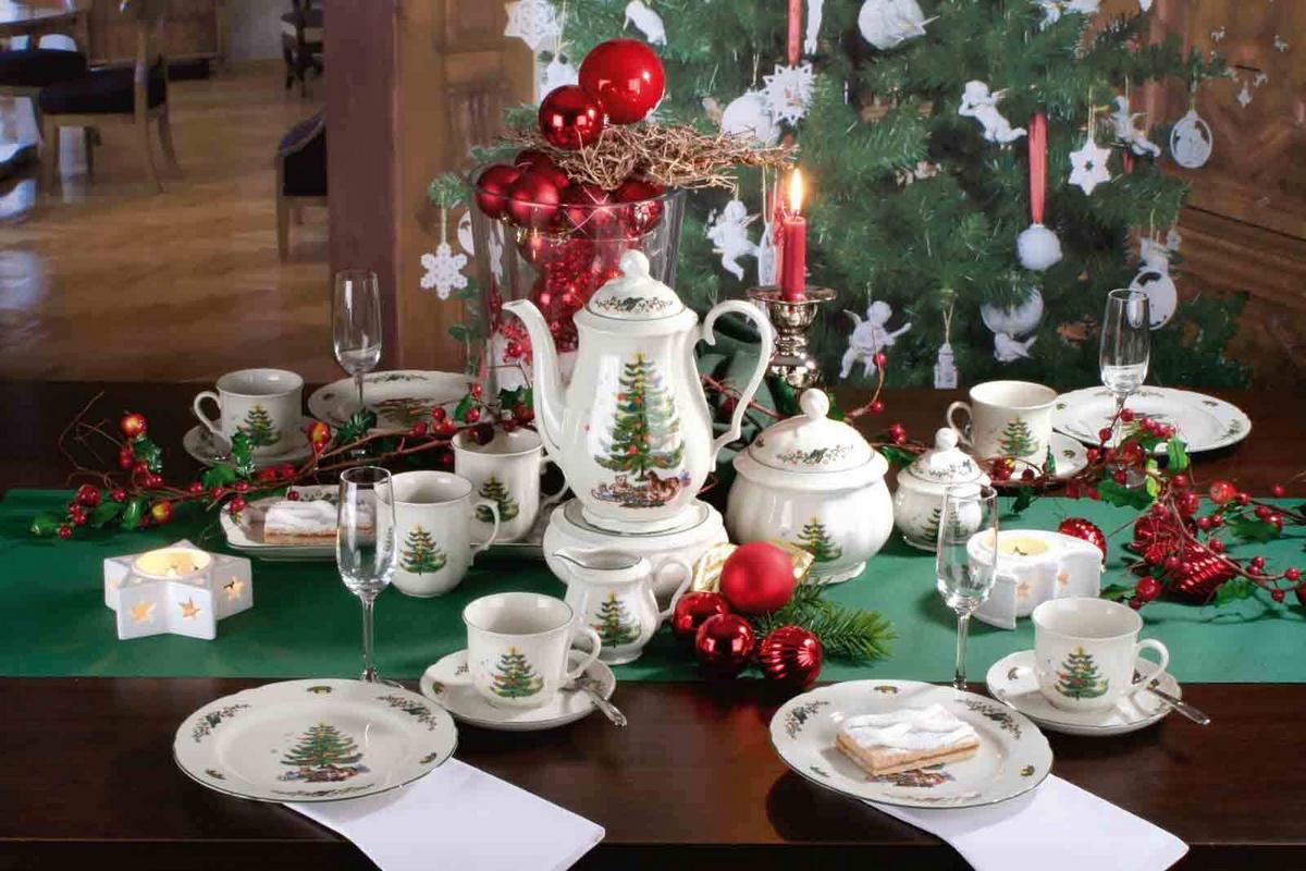 KUCHENPLATTE Marieluise Weihnachten weiß-grün 34,6 x 14,9 cm - Weiß/Grün, Keramik (14.9/2.8/34.6cm) - Seltmann Weiden