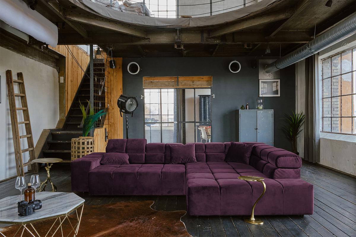 ECKSOFA MIT MOTORISCHEM SITZVORZUG NEVADA Violett Velvet Relaxfunktion - Violett/Schwarz, Textil (319/215cm) - KAWOLA