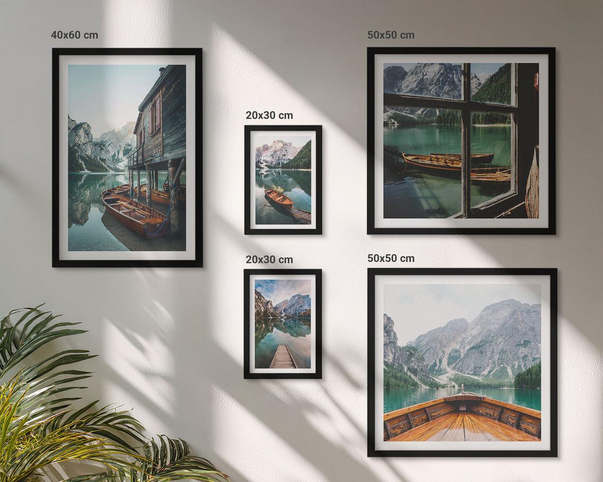 BILDER SET 5er Set - 50x50 cm & 20x30 cm & 40x60 cm Schwarzer Rahmen - Haus am Bergsee Łódź - Schwarz, Kunststoff (40/60cm) - TULUP