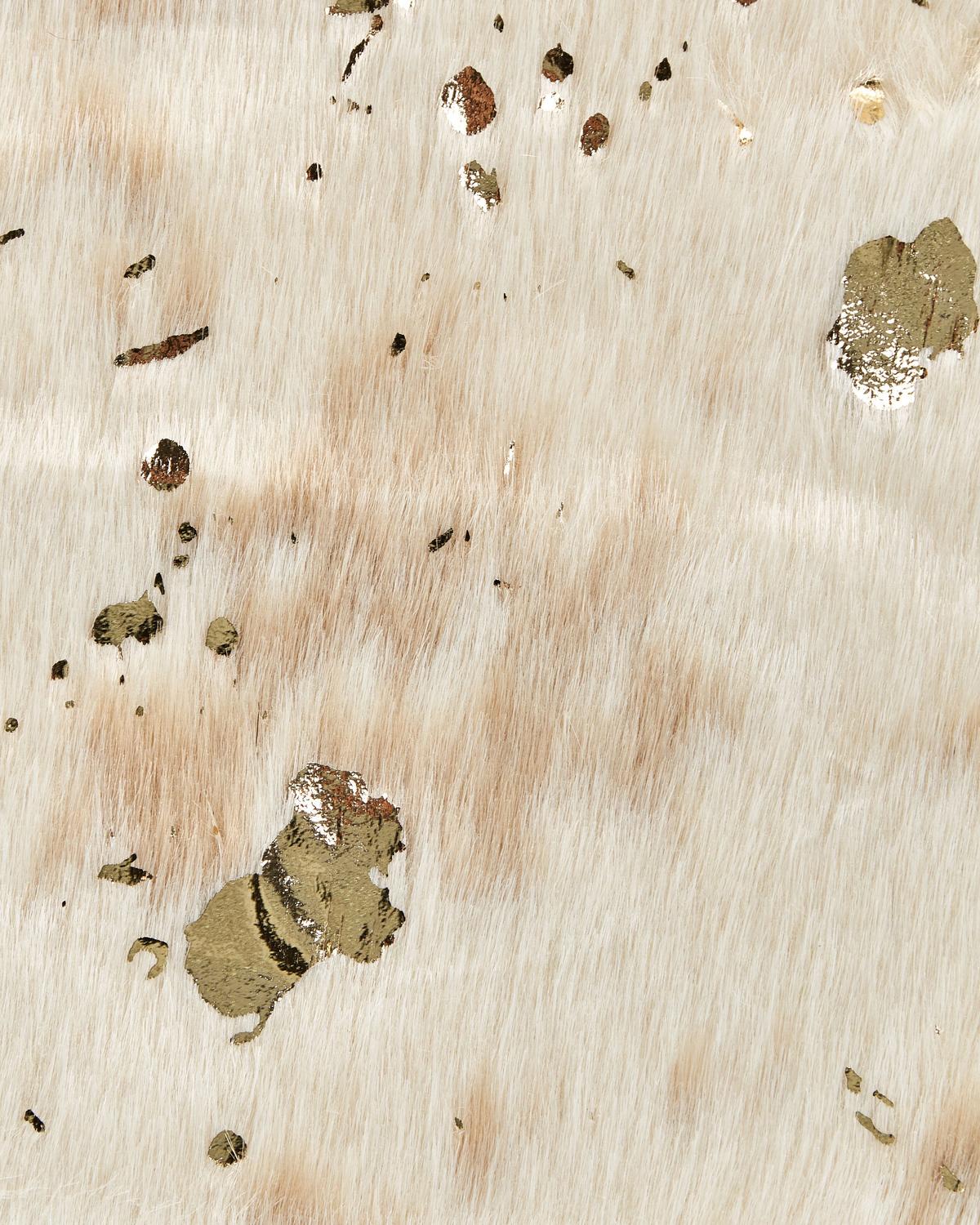 KUHFELL-TEPPICH Bogong Hellbeige 170/130 cm - Beige/Goldfarben, Textil (130/170cm) - Beliani