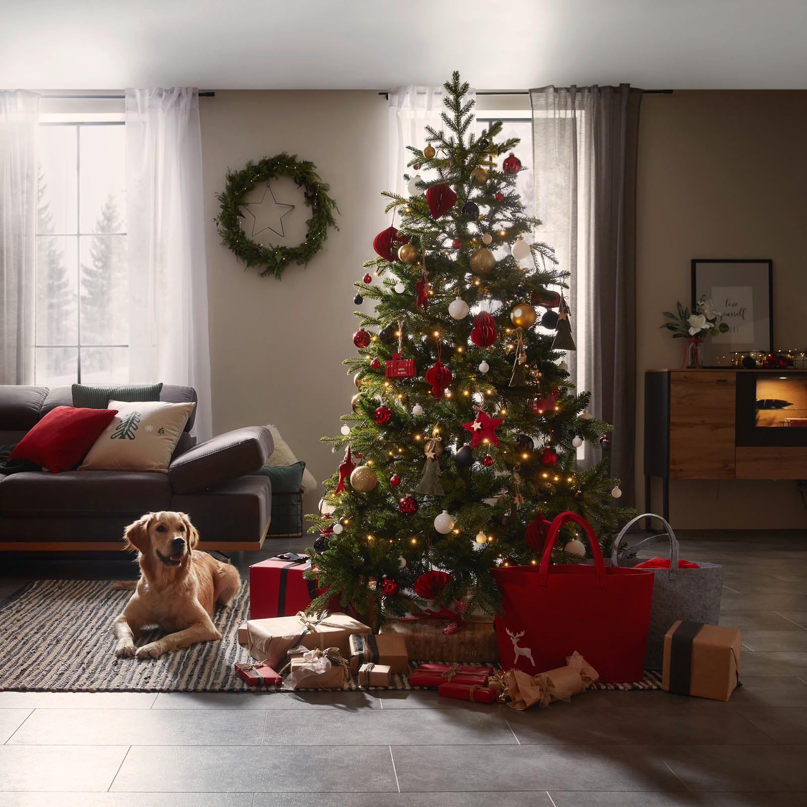 Dekoracja świąteczna salonu w stylu Christmas Fable