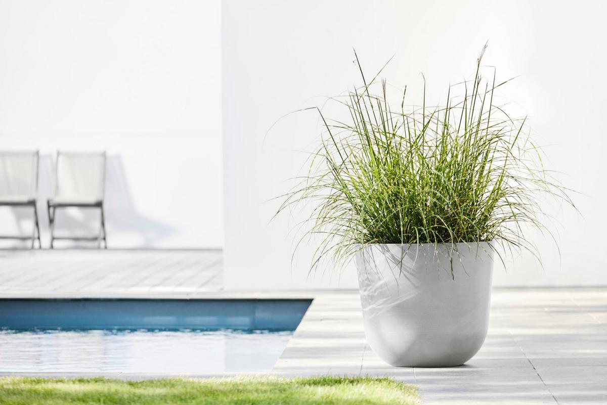 BLUMENTOPF mit Wasserreservoir Oslo 45/39,4 cm Hellgrau - Hellgrau, Kunststoff (45/39.4cm) - Ecopots
