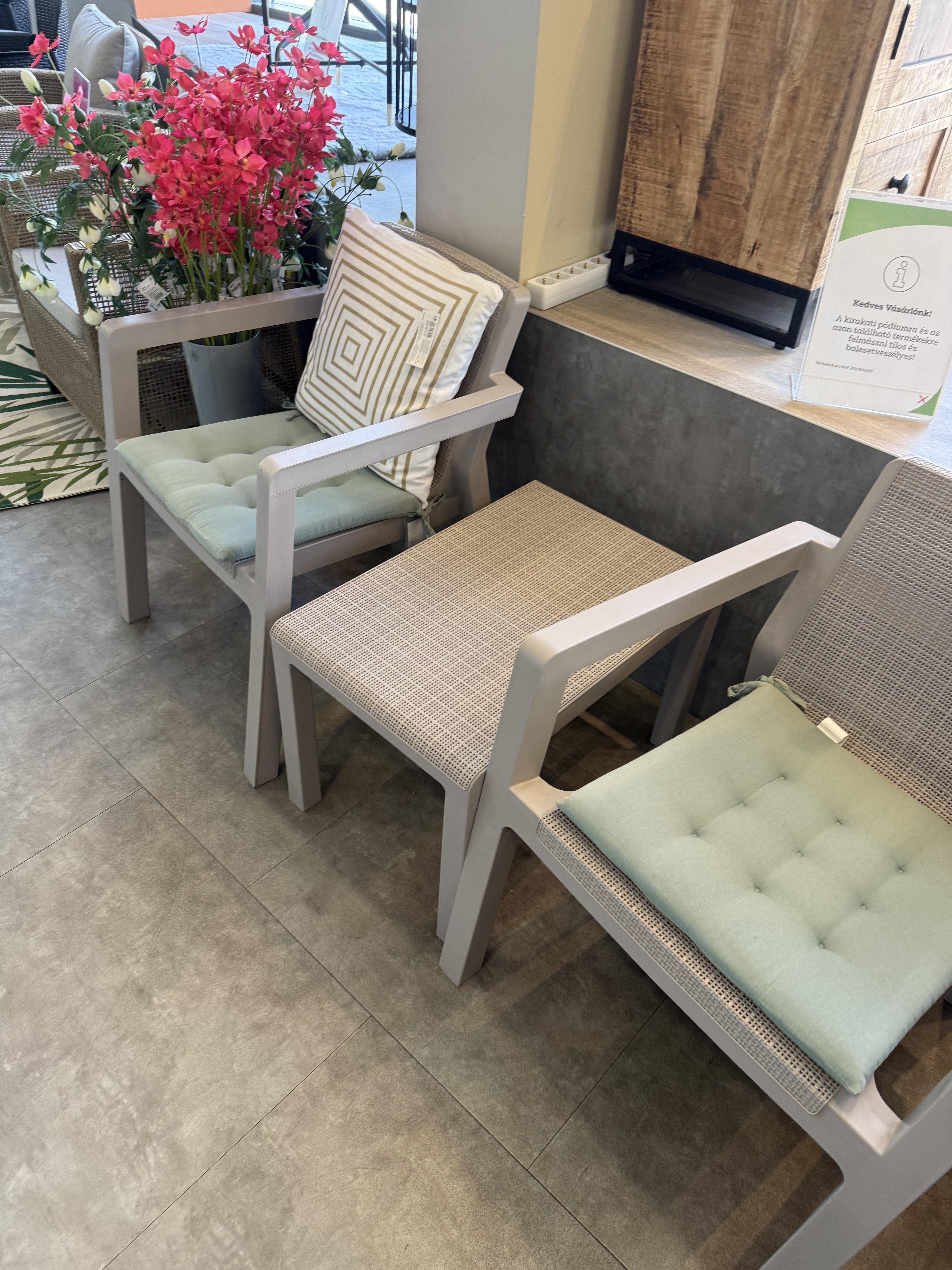 CSEPEL OUTLET BALKONSZETT ALBA 