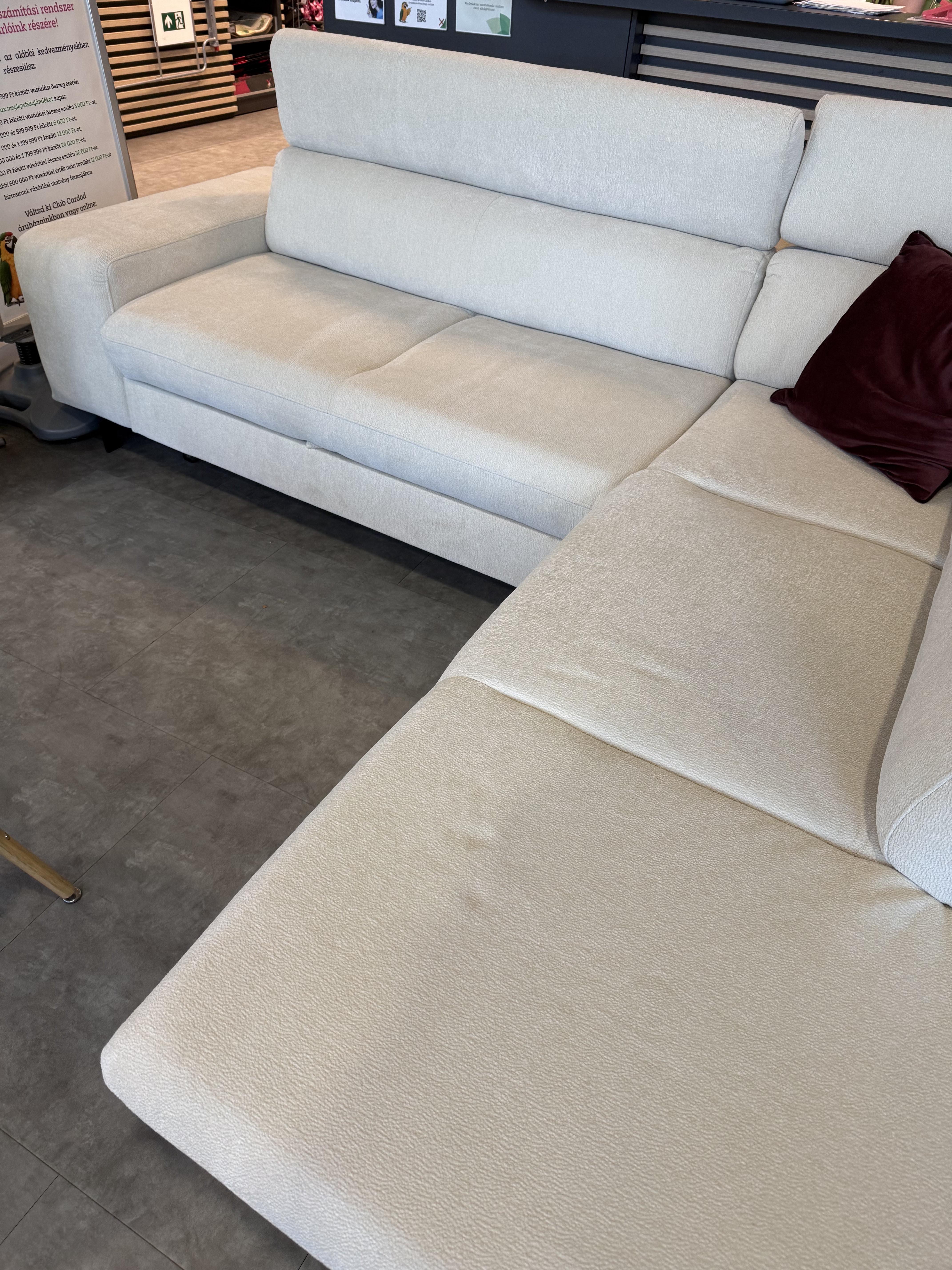 CSEPEL OUTLET SAROKGARNITÚRA EMMA C479595
