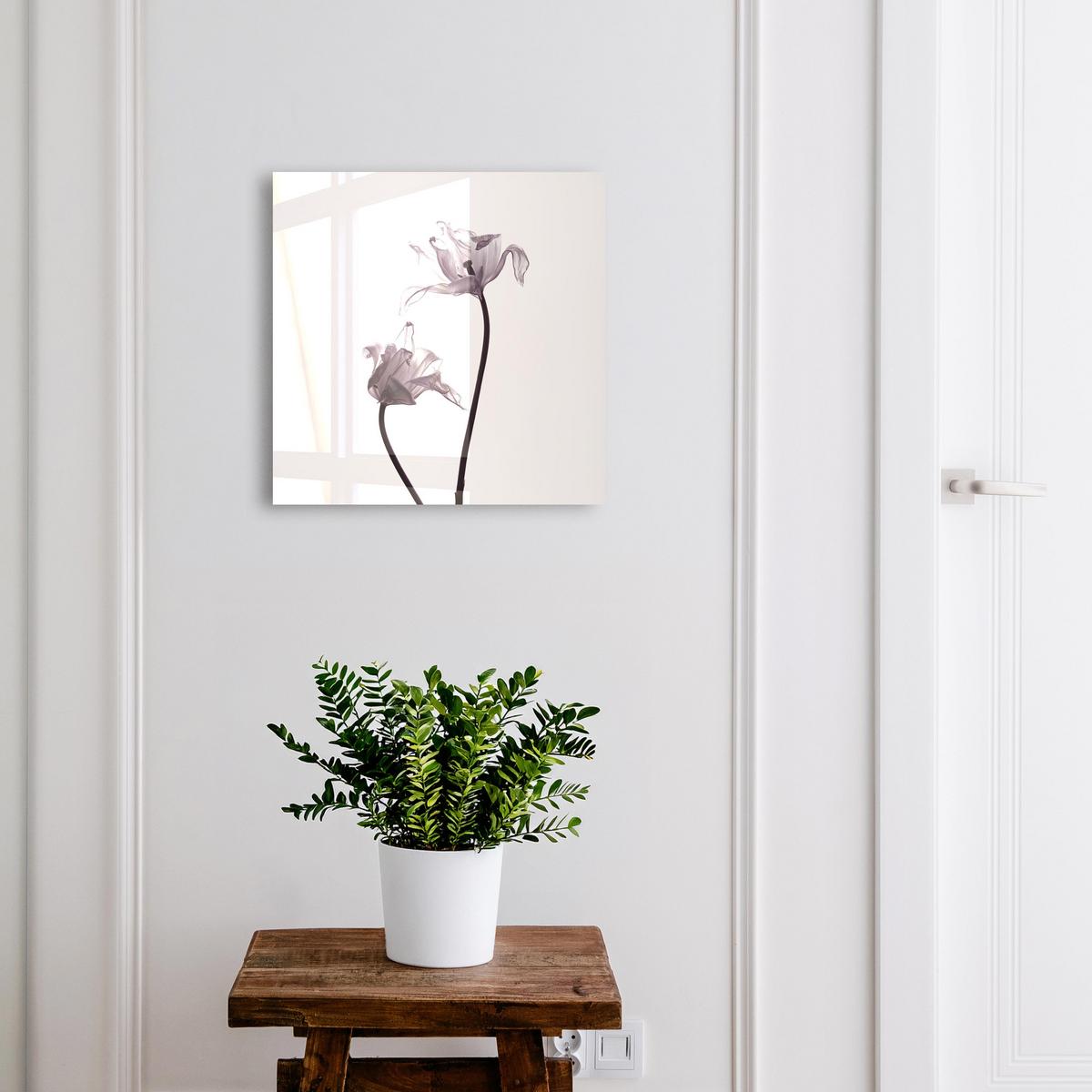 SCHLÜSSELBOX Schwarz 30x30 cm- Türöffnung nach rechts - Minimalistische Blumen - Weiß, Metall (30/30/5cm) - TULUP
