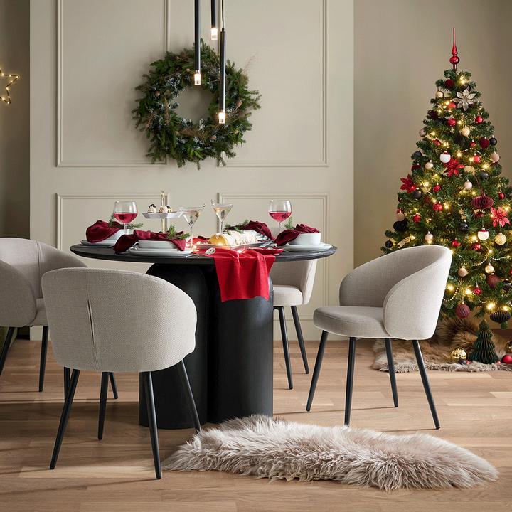 Traditional Xmas bei mömax