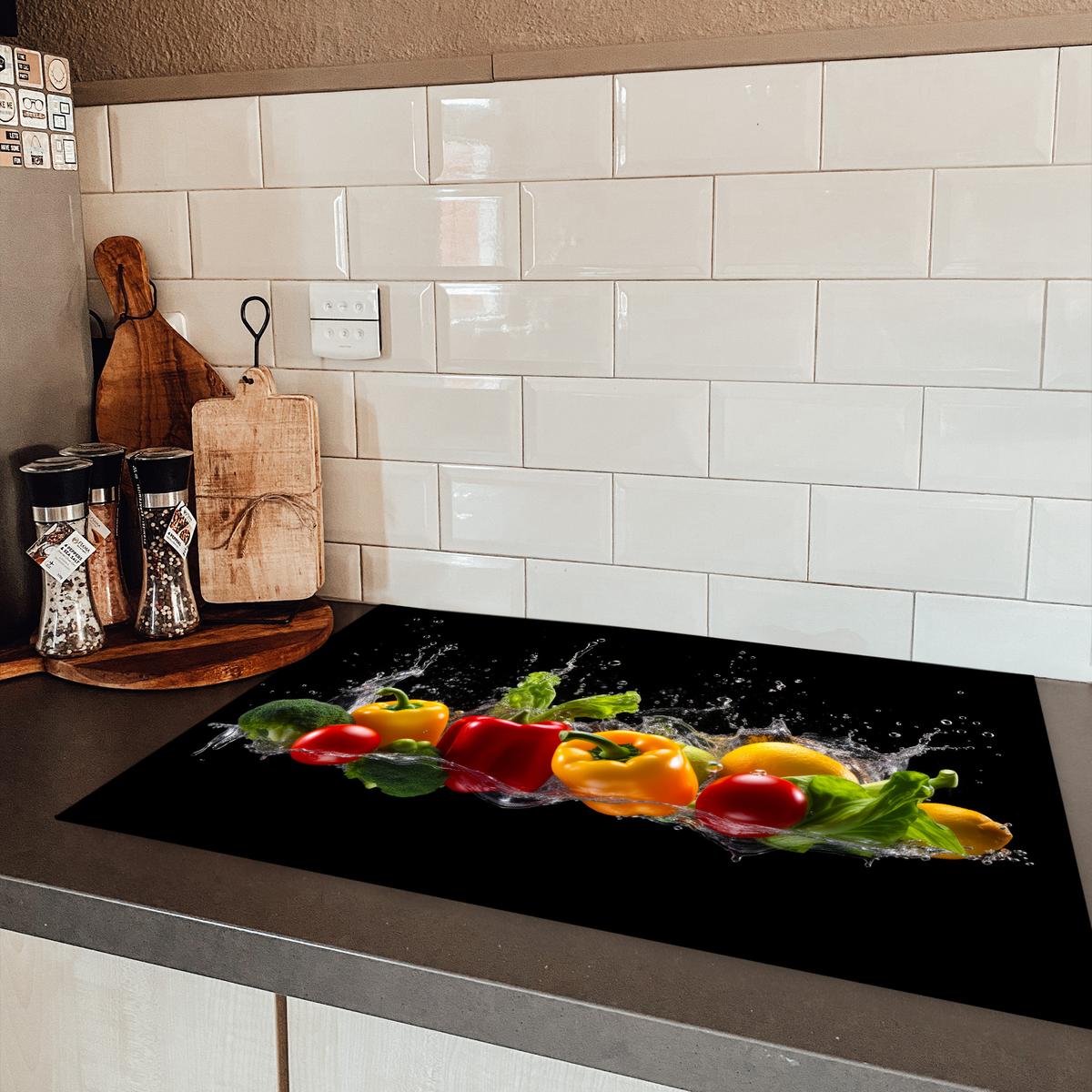 HERDABDECKPLATTE Paprika - Wasser - Gemüse - Schwarz Ceranfeldabdeckung 78x52 cm - Multicolor, Kunststoff (78/52/0.2cm) - MuchoWow