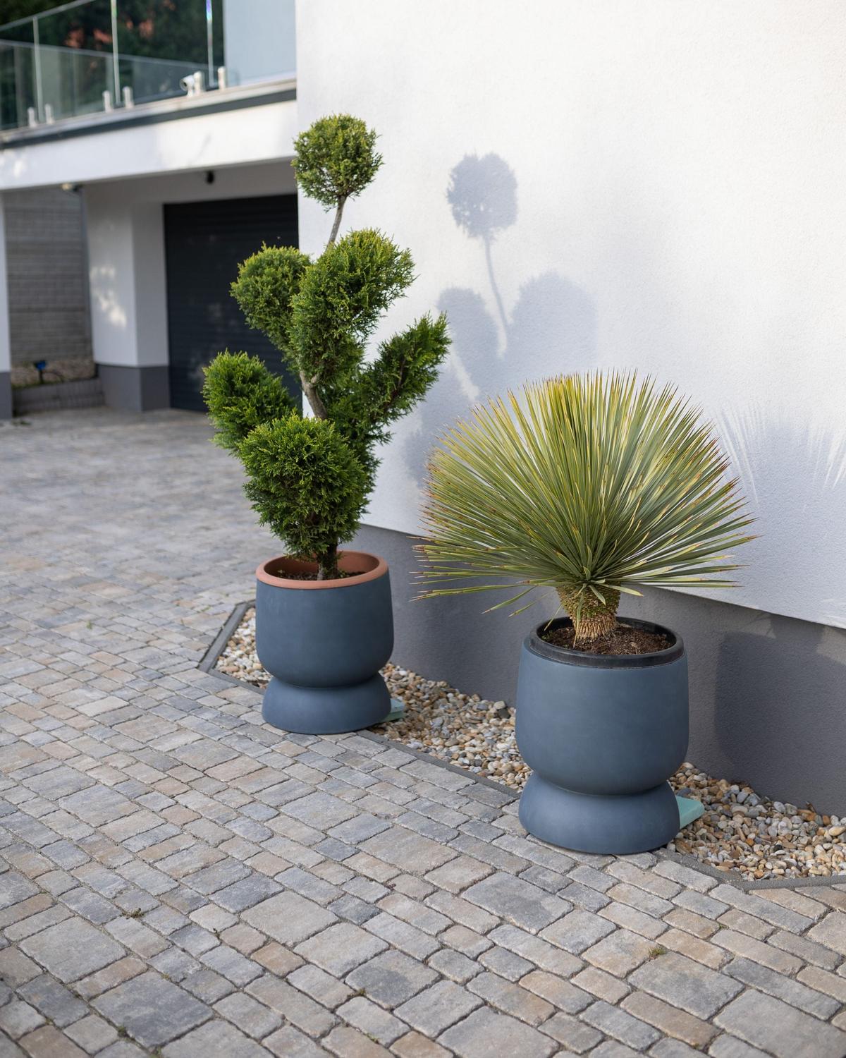 BLUMENTOPF Grau Araucaria - Grau, Naturmaterialien (46cm) - Beliani
