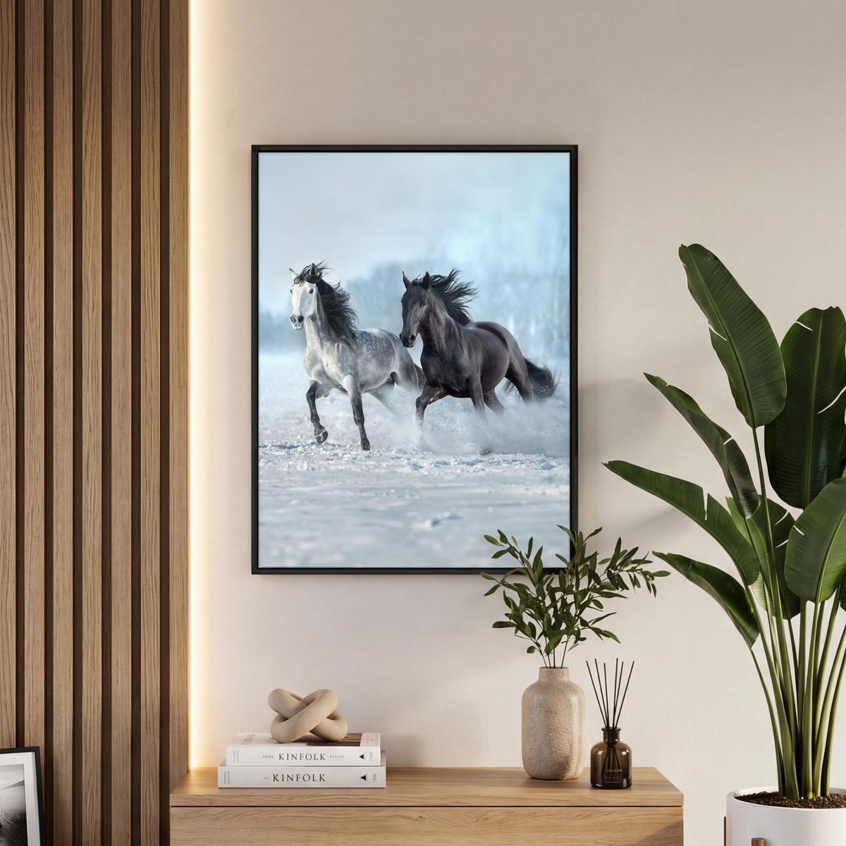 LEINWAND Bilder mit Rahmen - Pferde - Winter - Tiere - Natur - Schnee - 50x70 - Anthrazit, Textil (50/70cm) - MuchoWow